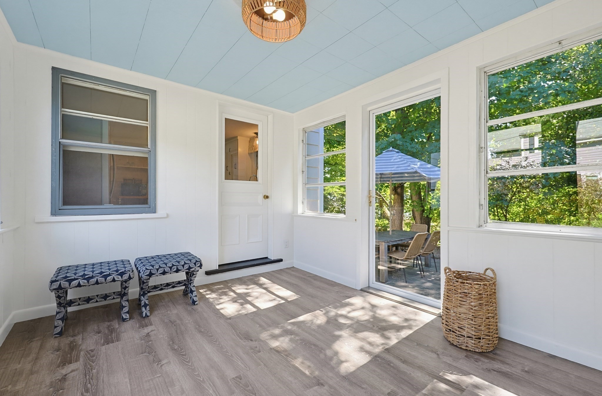 6 Park Ave. Property Photo 4