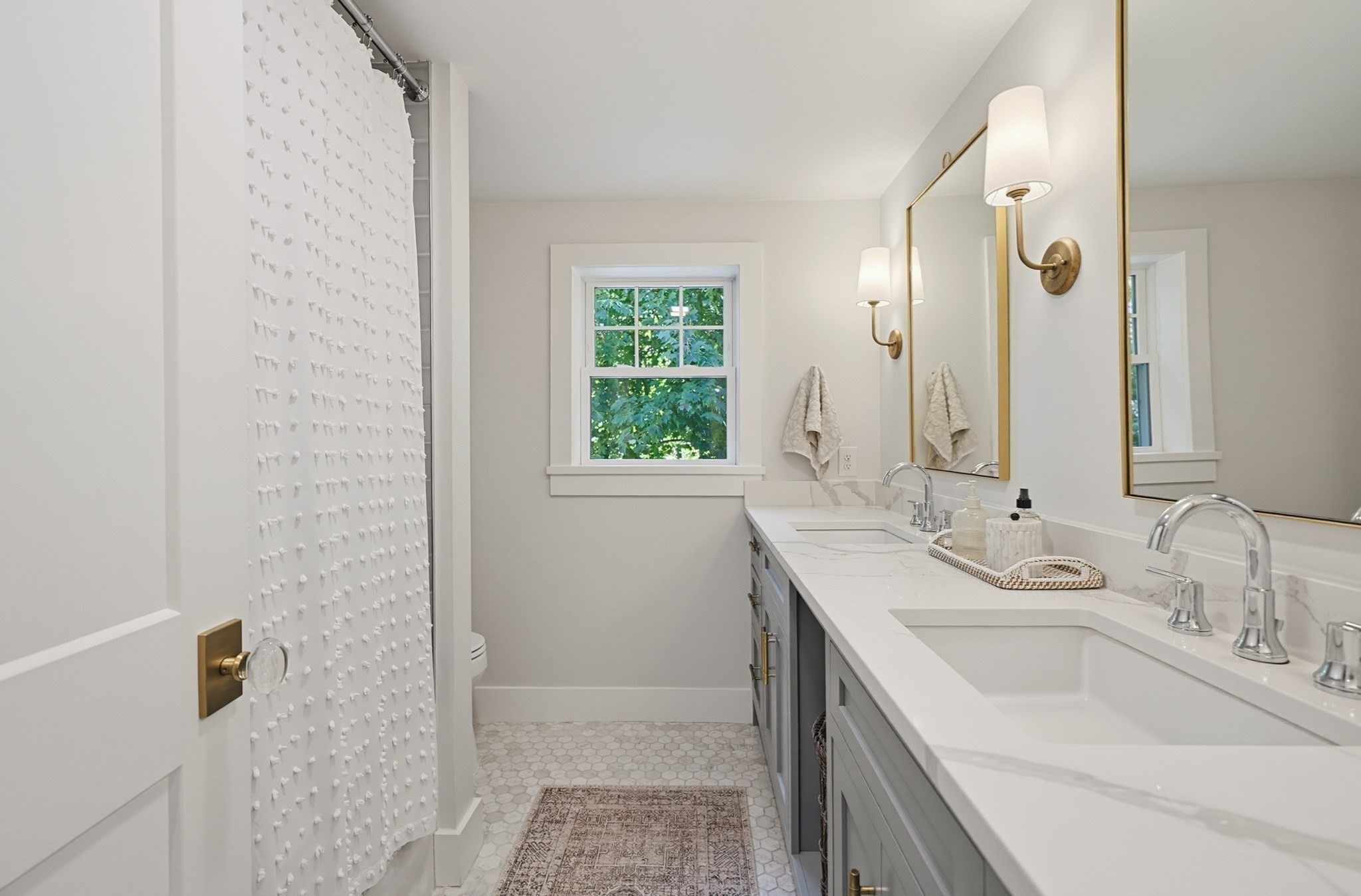 6 Park Ave. Property Photo 21