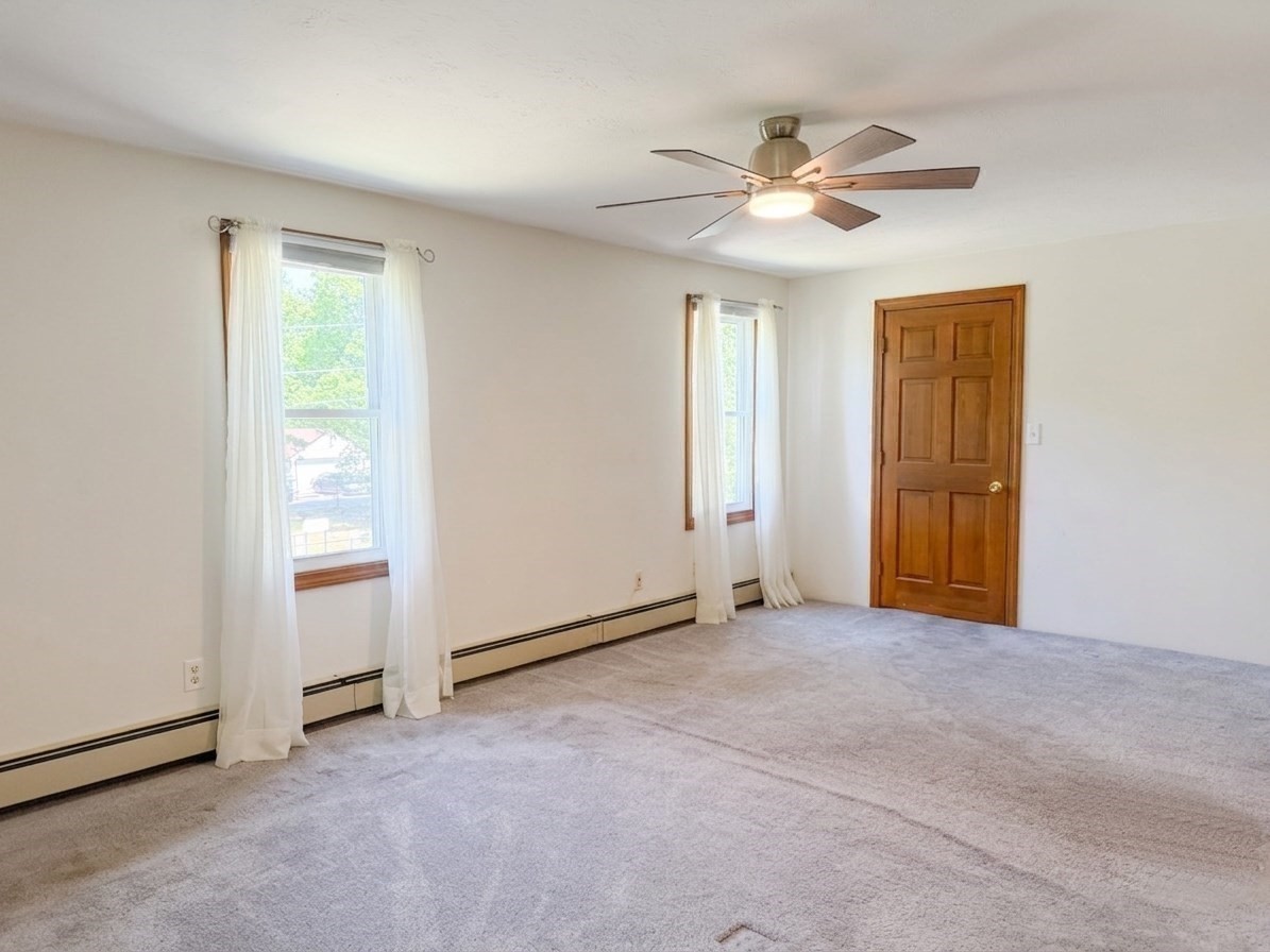 15 Walnut St Property Photo 9