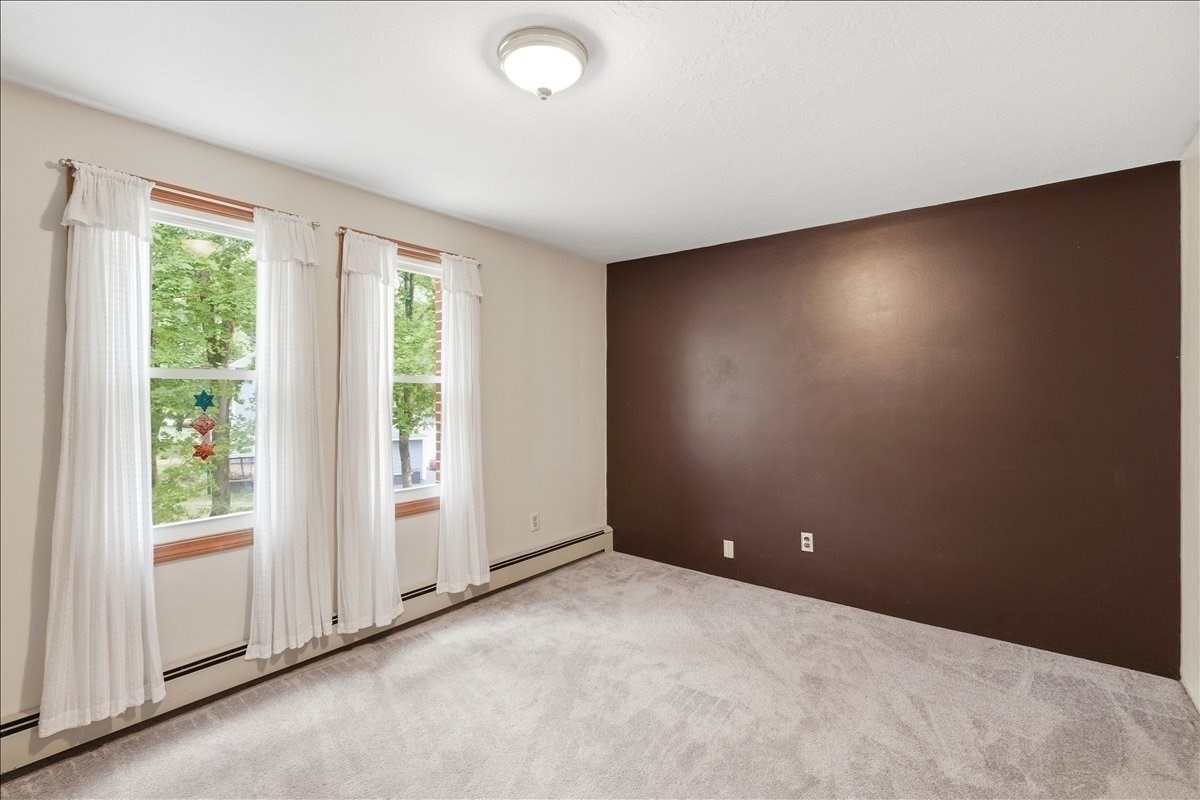 15 Walnut St Property Photo 23