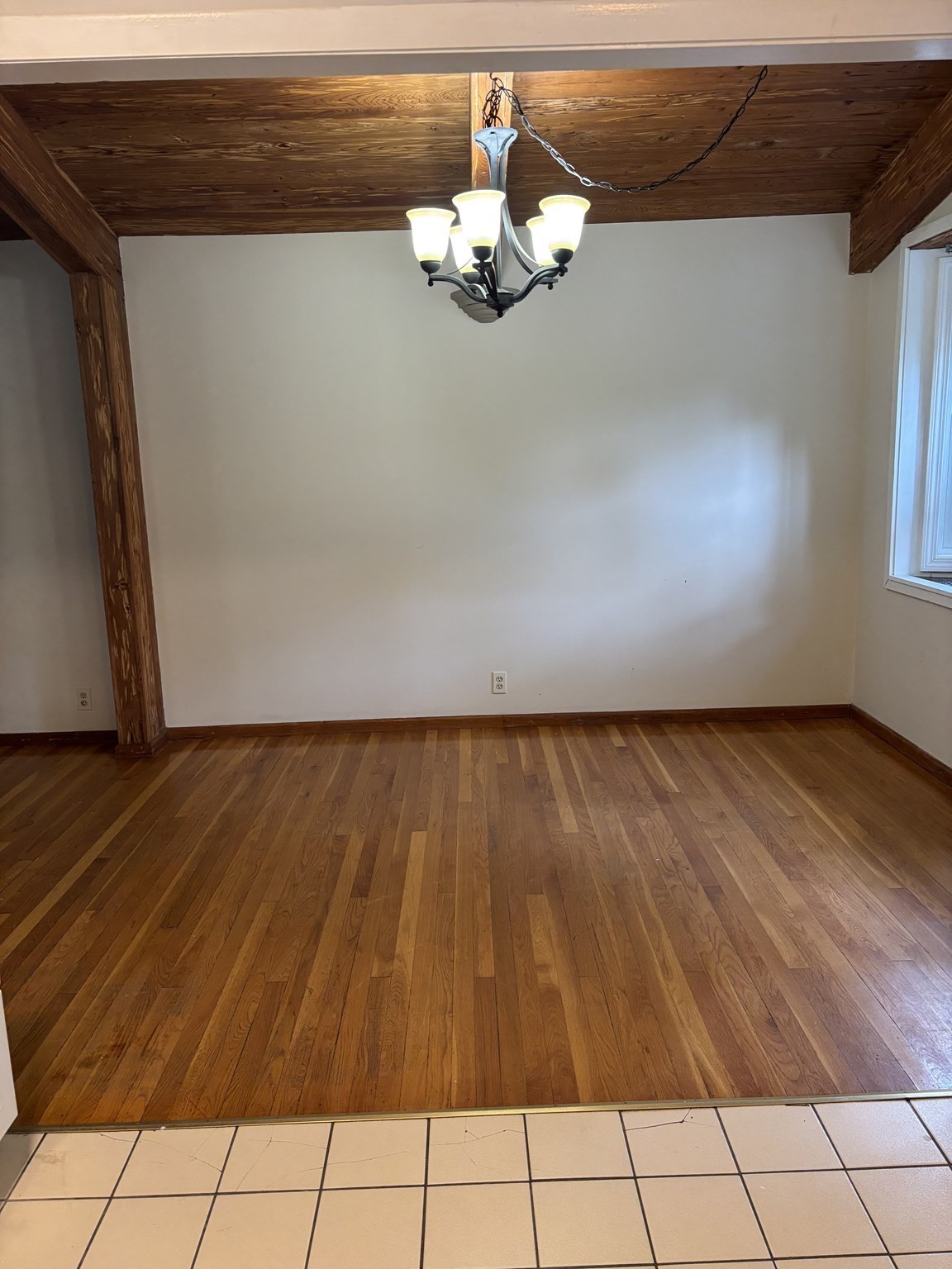 191 Samoset St Property Photo 5