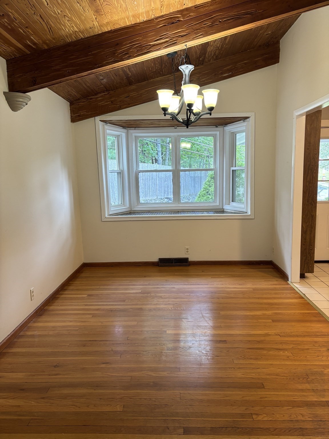 191 Samoset St Property Photo 7