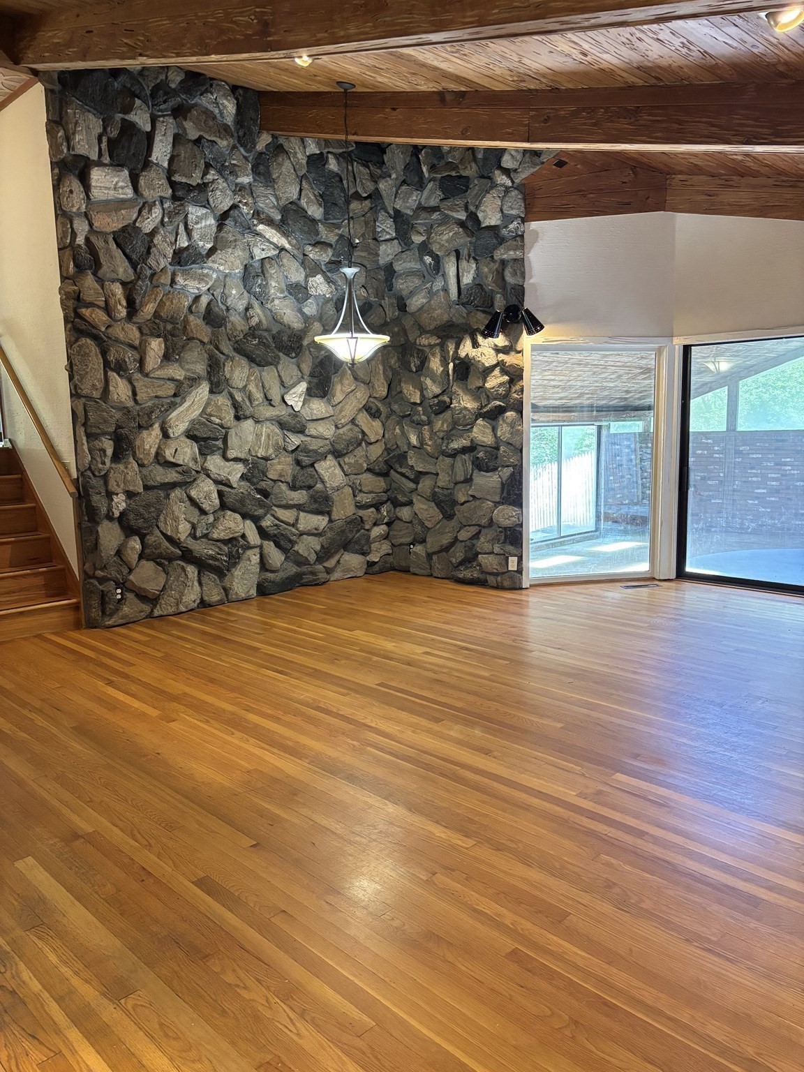 191 Samoset St Property Photo 8