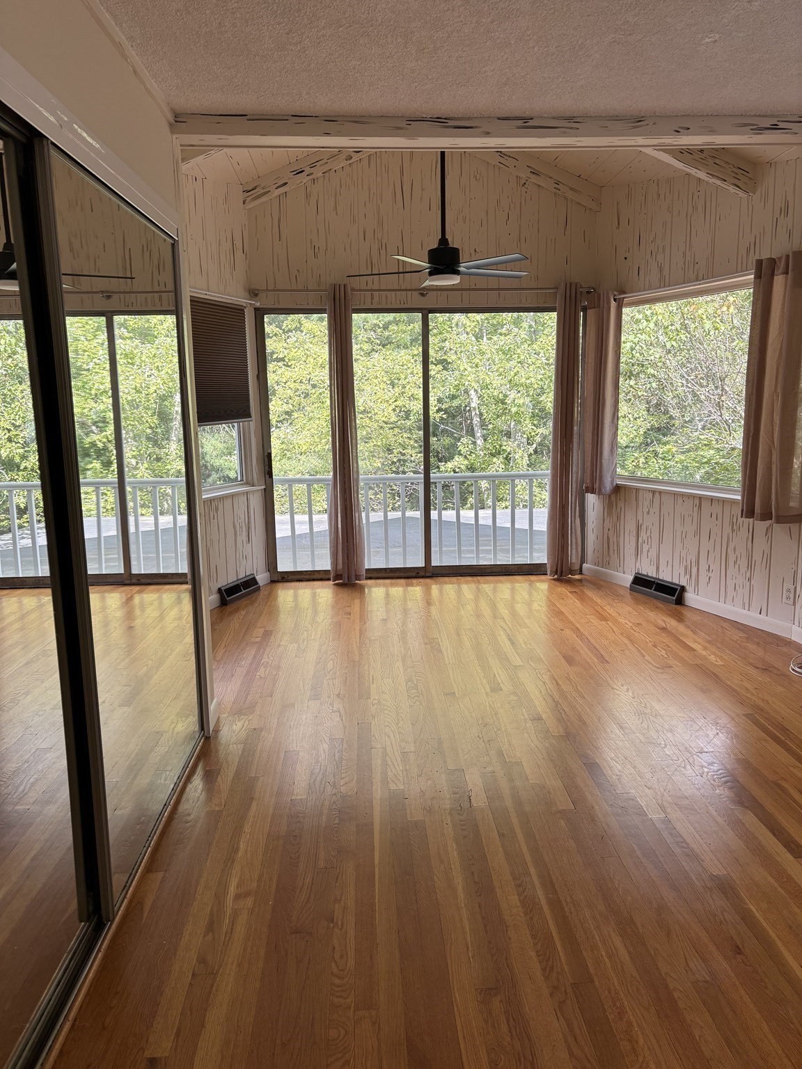 191 Samoset St Property Photo 13