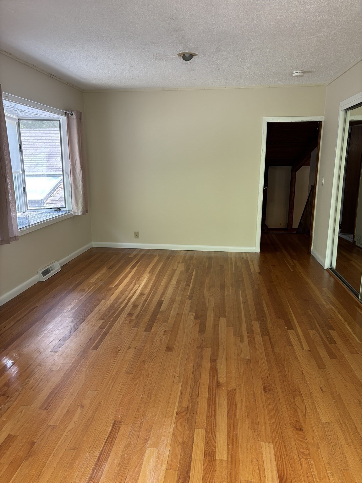 191 Samoset St Property Photo 14
