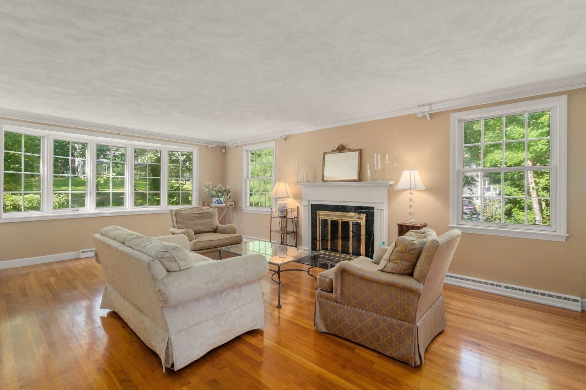 10 Circle Dr Property Photo 6