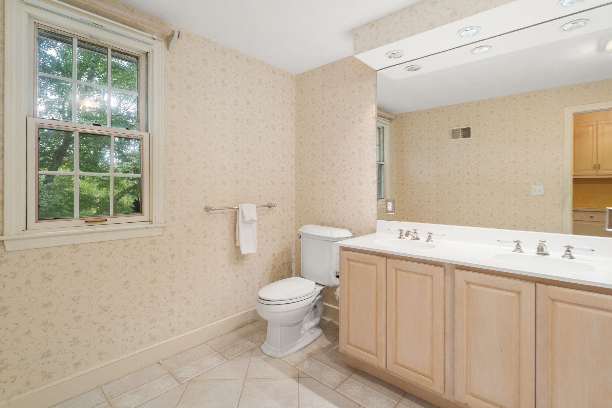 10 Circle Dr Property Photo 23