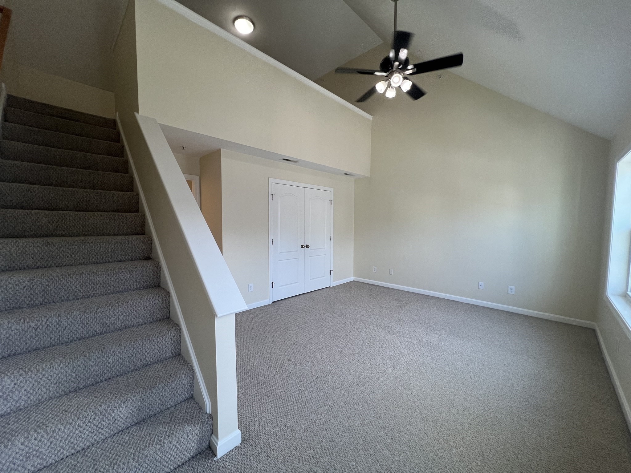 3 Bandon Cir # 3 Property Photo 7