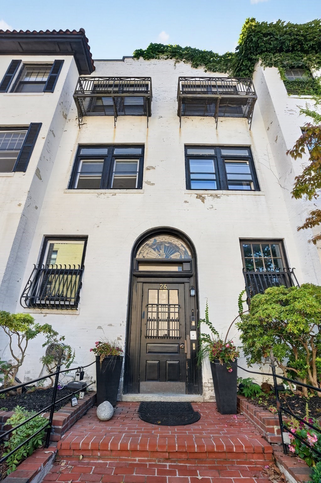 26 Medfield St # 3 Property Photo 1