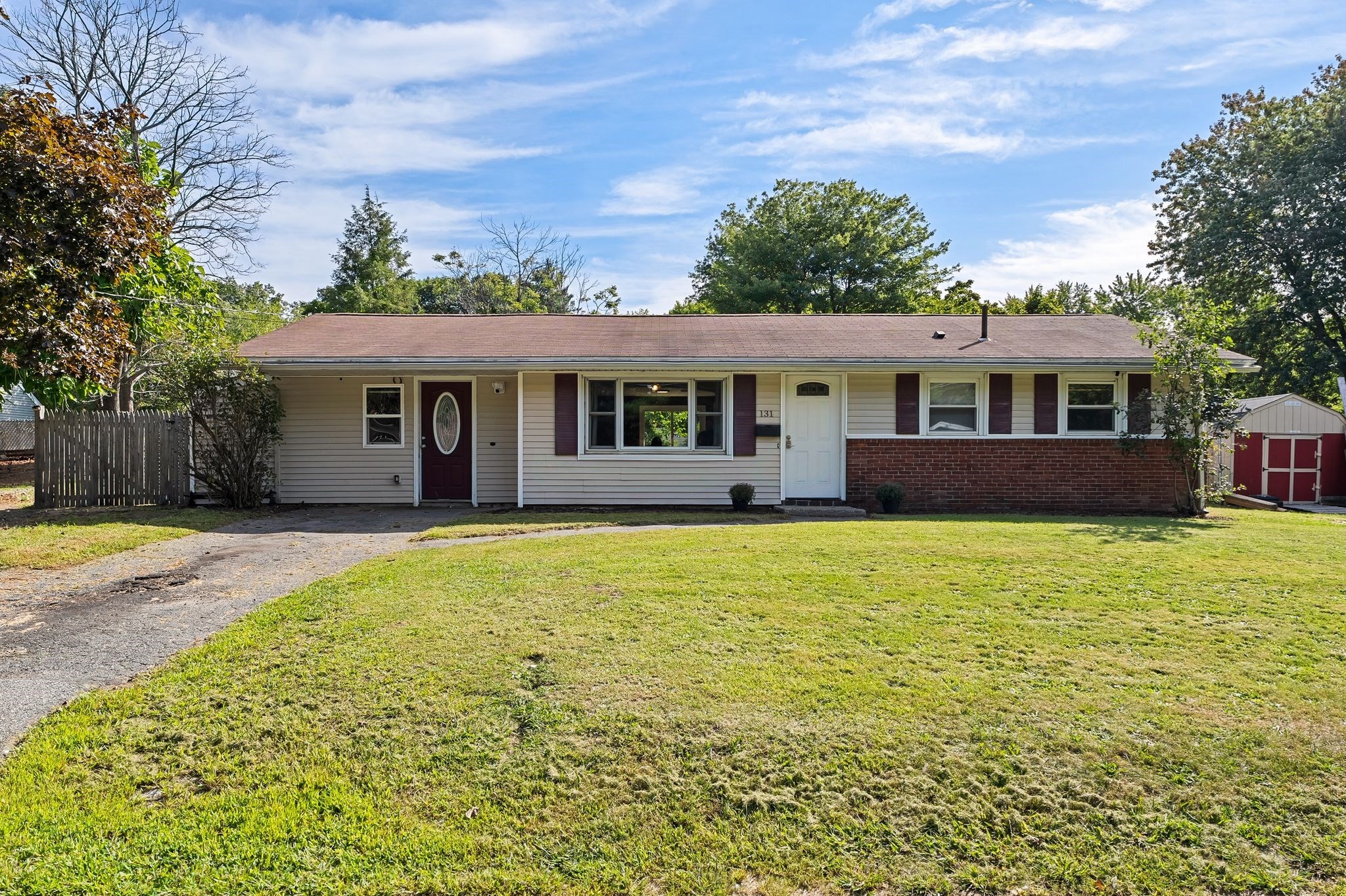 131 Elsie Rd Property Photo 1