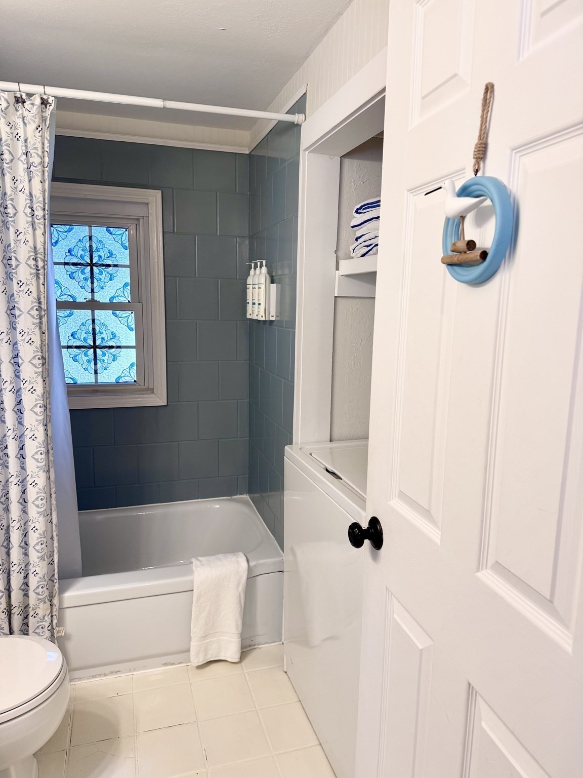42 Vineyard Ave Property Photo 16