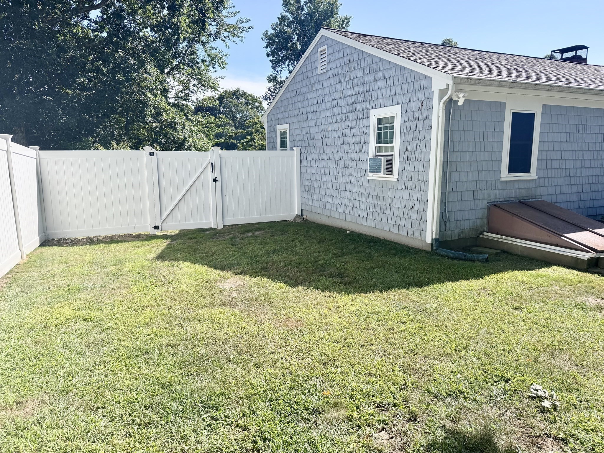 42 Vineyard Ave Property Photo 33