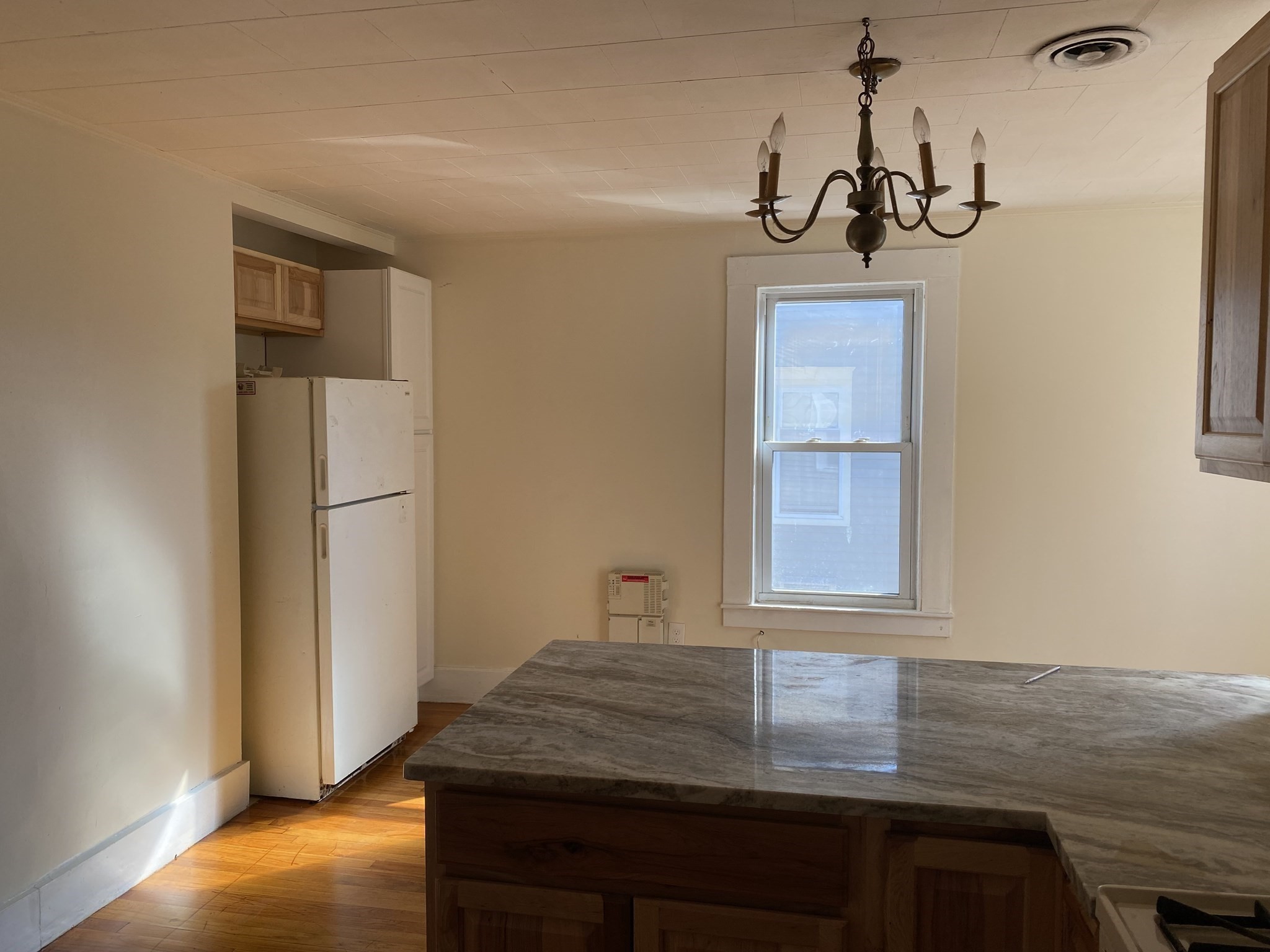 149 Main St # 3 Property Photo 4