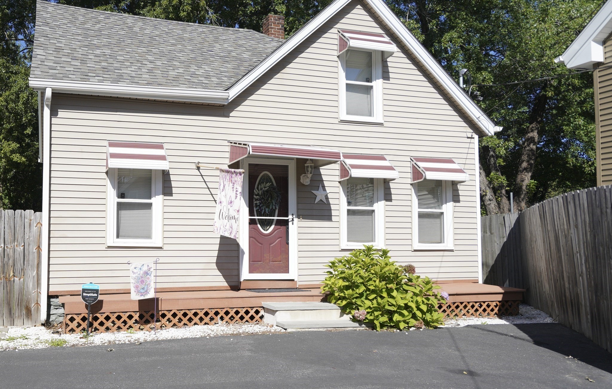 4 Phillips St Property Photo 2