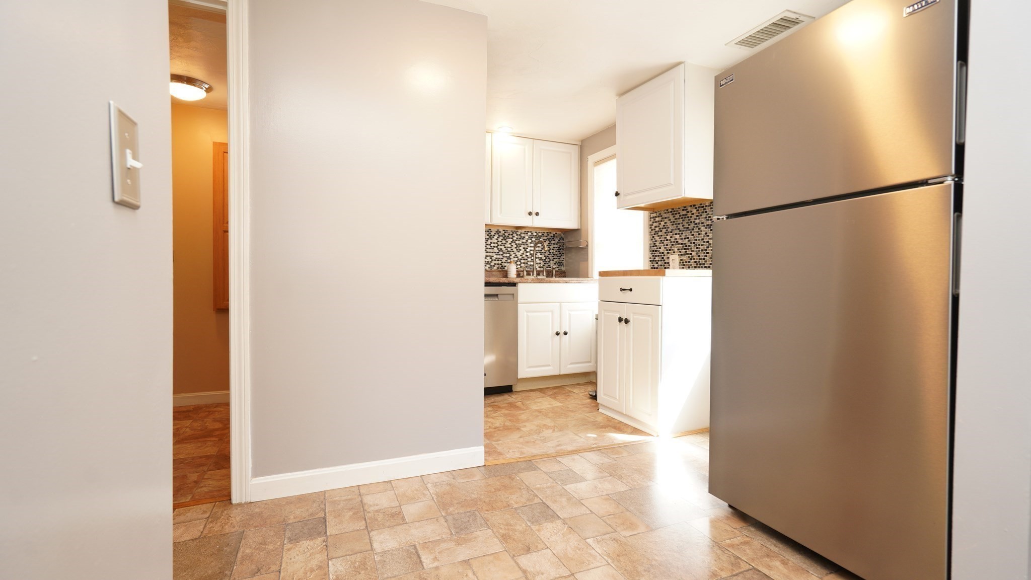 4 Phillips St Property Photo 9