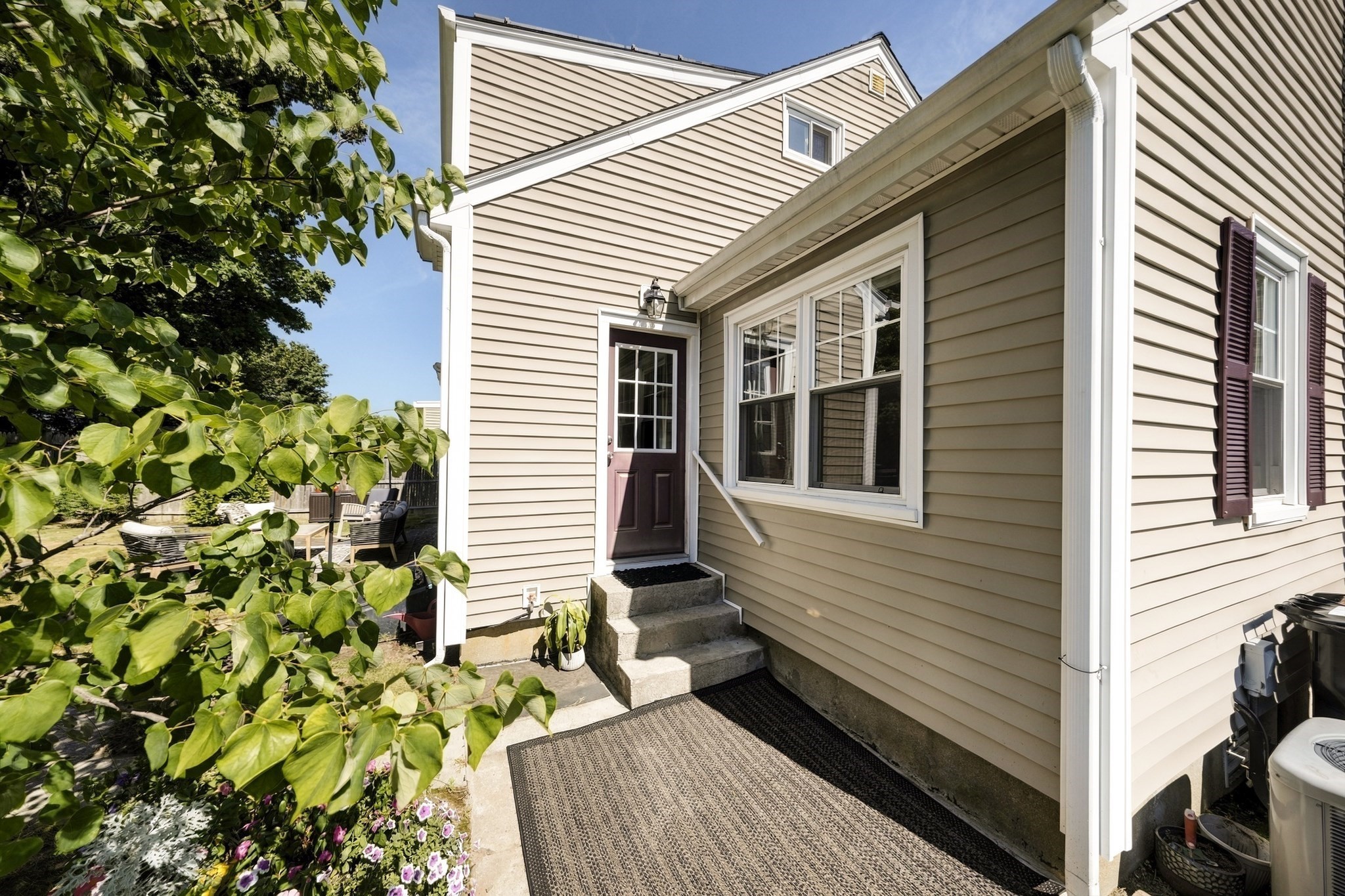 14 Macomber Ave Property Photo 33