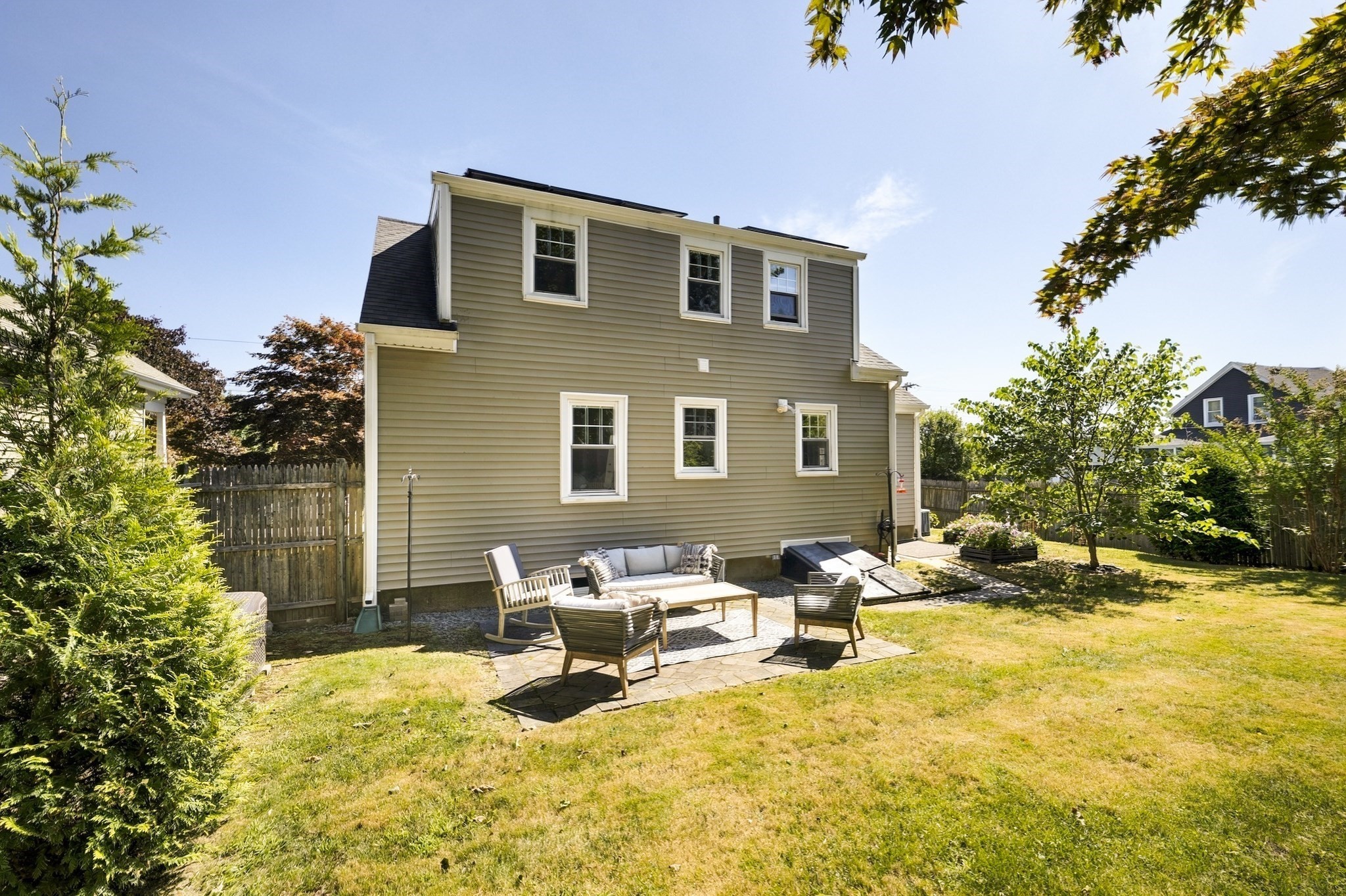 14 Macomber Ave Property Photo 37