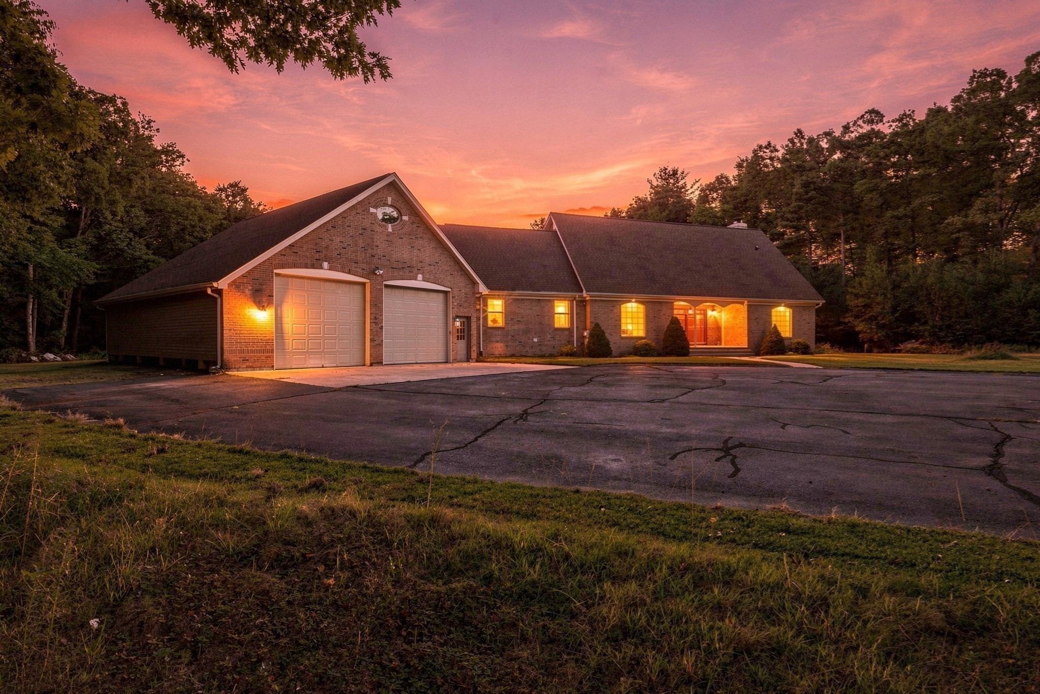 155 Woodland Way Property Photo 3