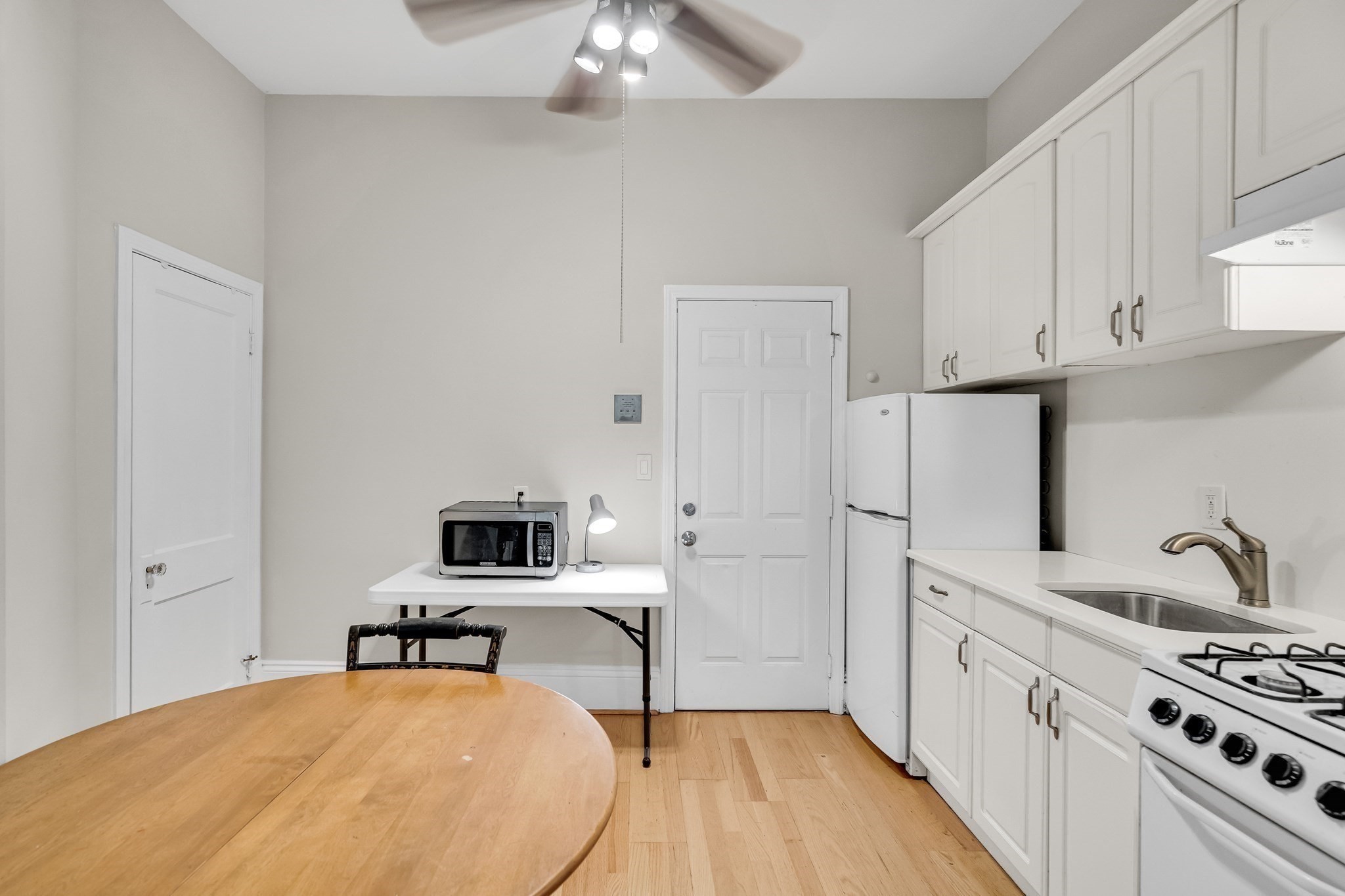 293-295 Commonwealth Avenue # 1a Property Photo 18