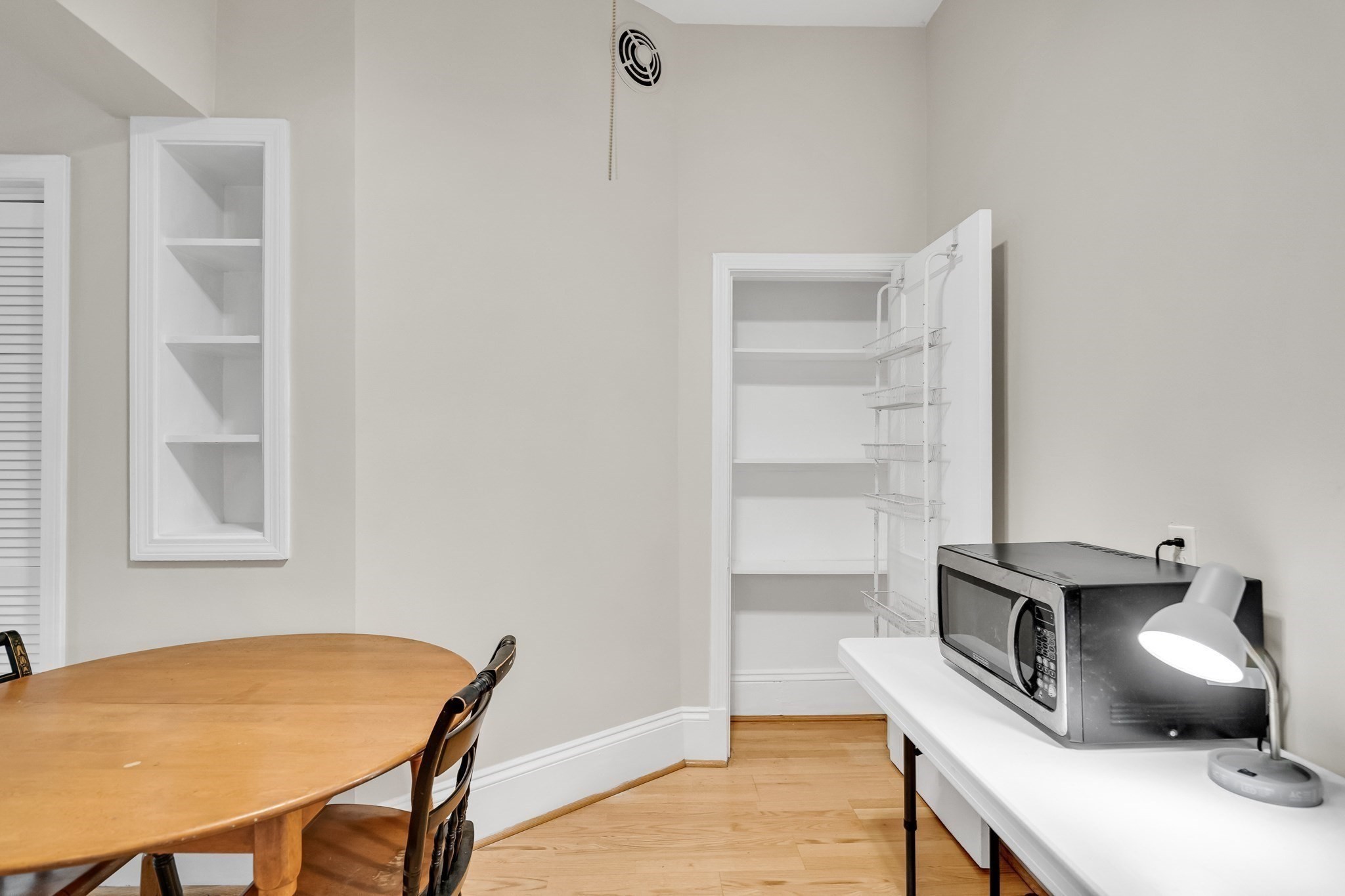 293-295 Commonwealth Avenue # 1a Property Photo 19