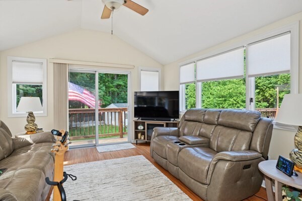 5 William Rd Property Photo 22