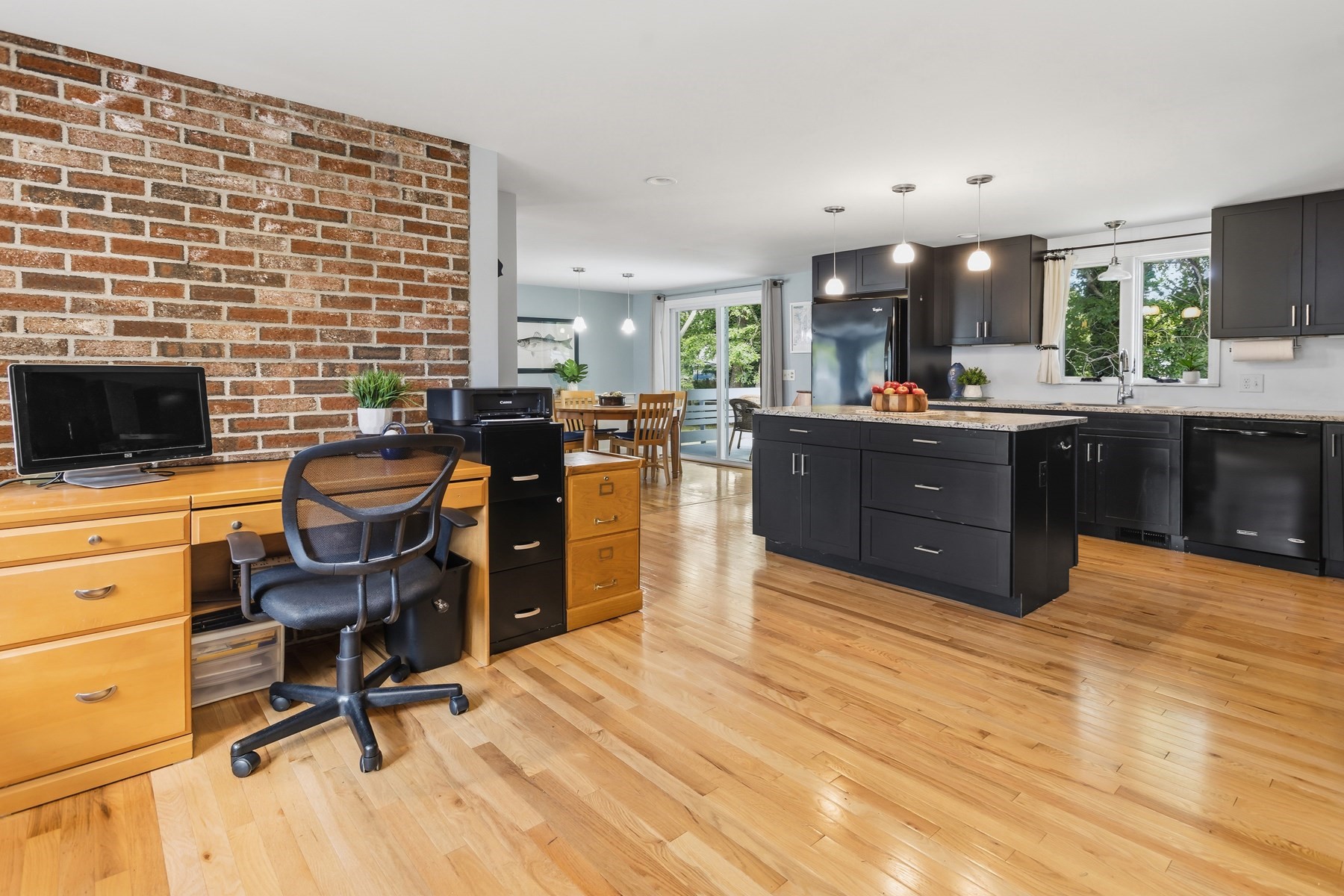 10 Templeton Place Property Photo 17