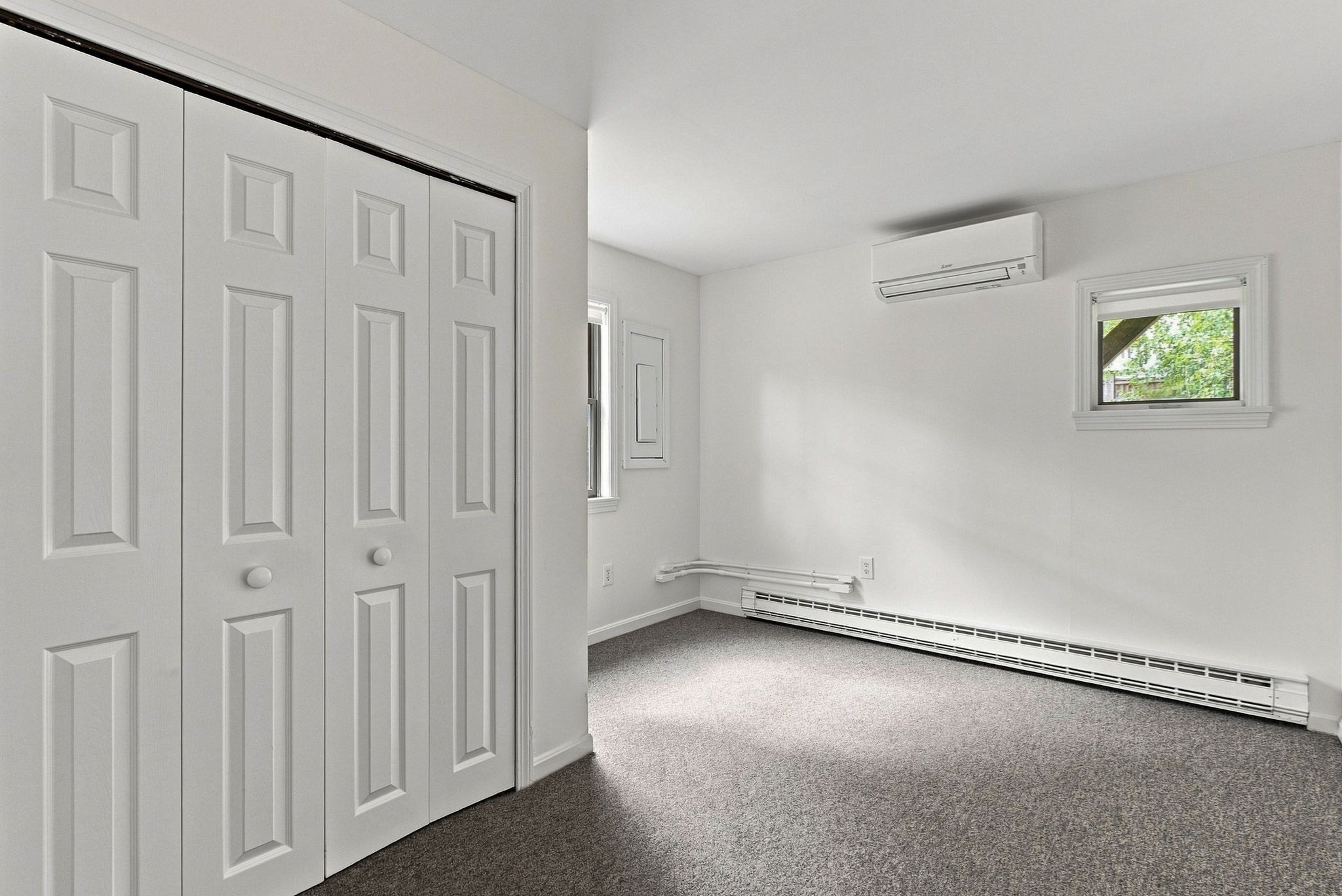 19 Norwood Ave Property Photo 23