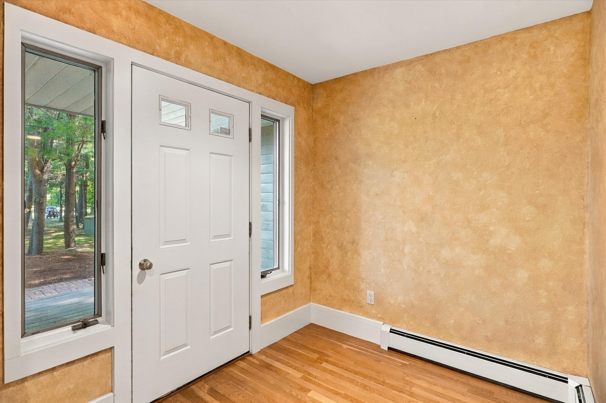 58 Country Club Way Property Photo 4