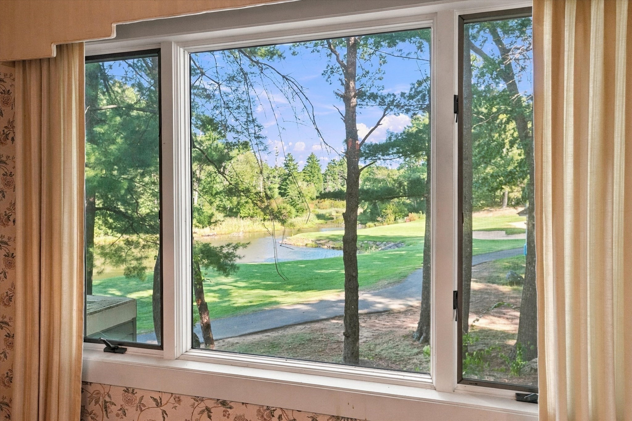 58 Country Club Way Property Photo 10