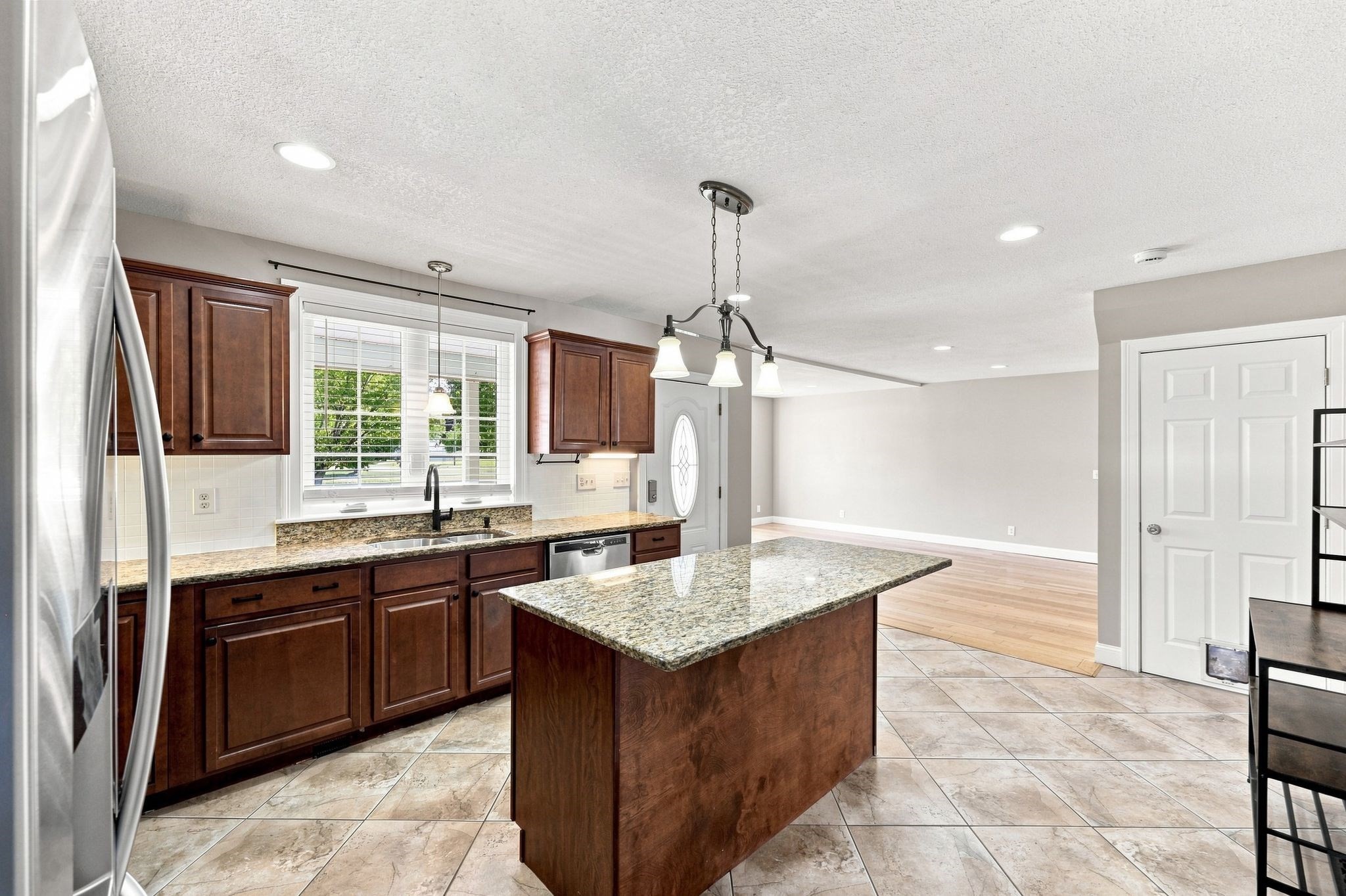 8 Caddyshack Dr Property Photo 8