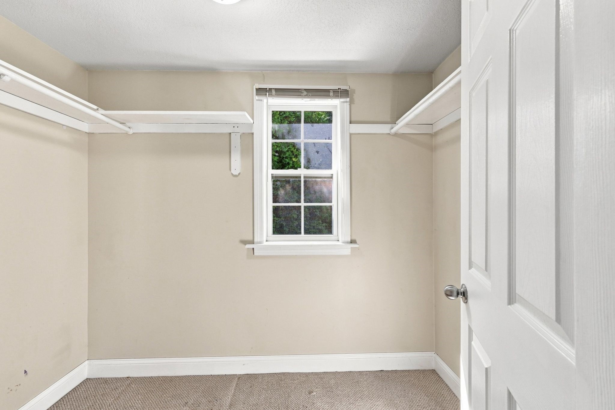 8 Caddyshack Dr Property Photo 18