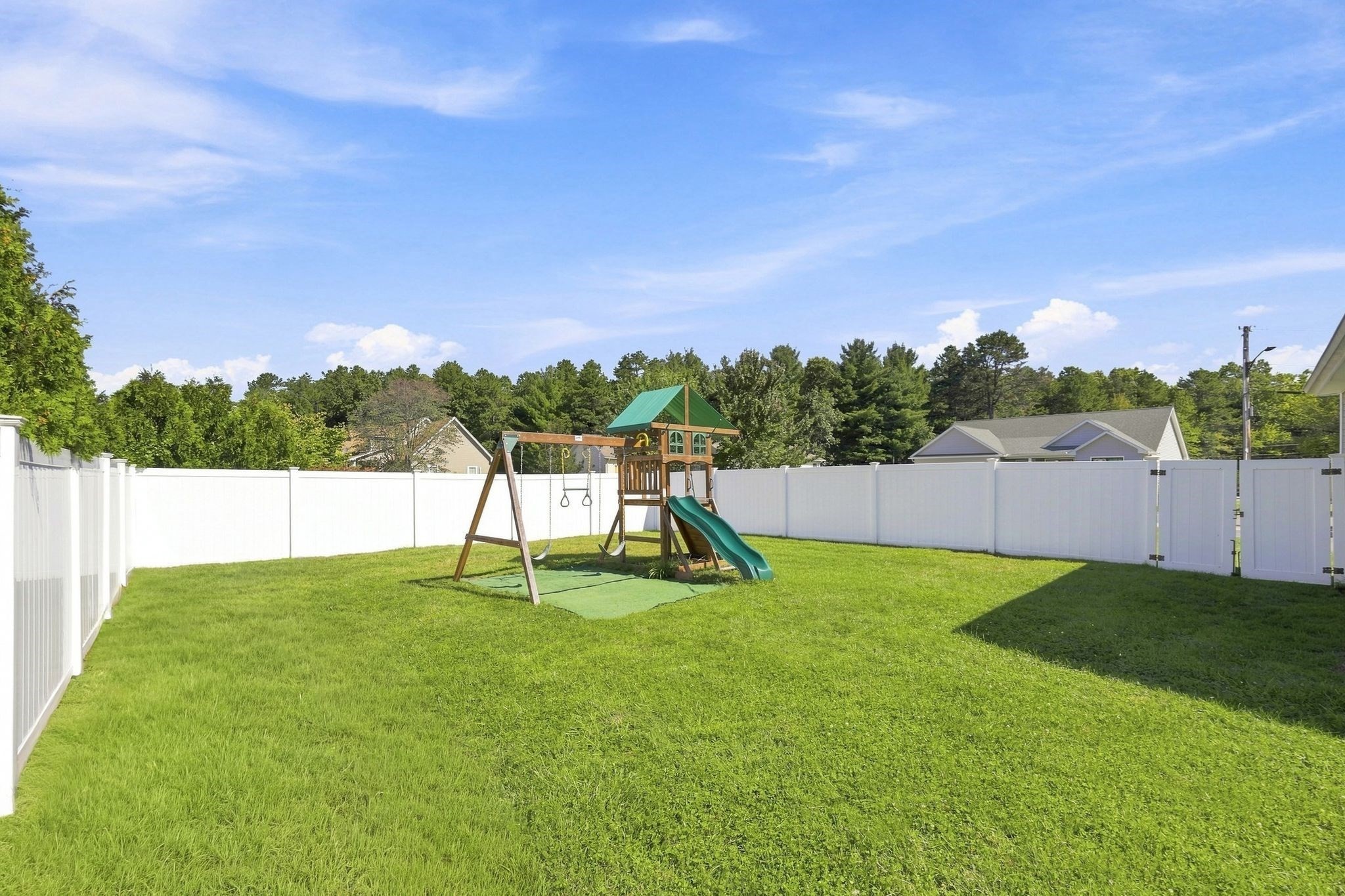 8 Caddyshack Dr Property Photo 38