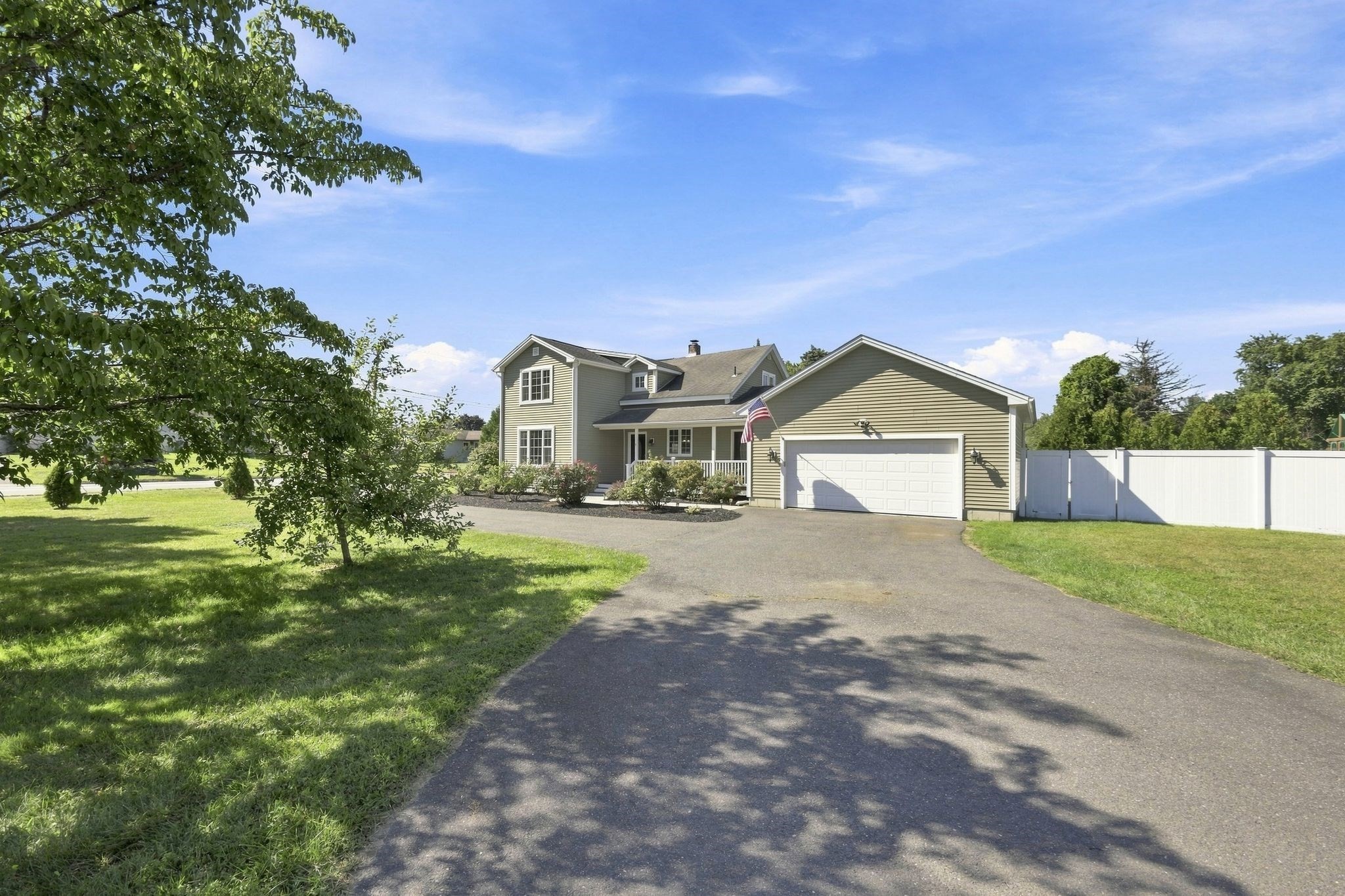 8 Caddyshack Dr Property Photo 40