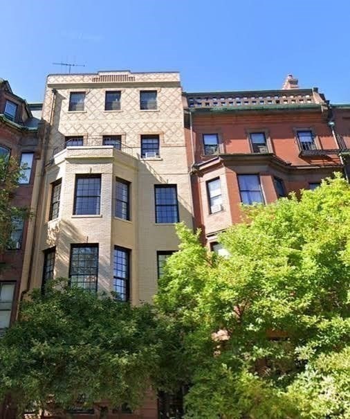 233 Commonwealth Ave # 1 Property Photo 17