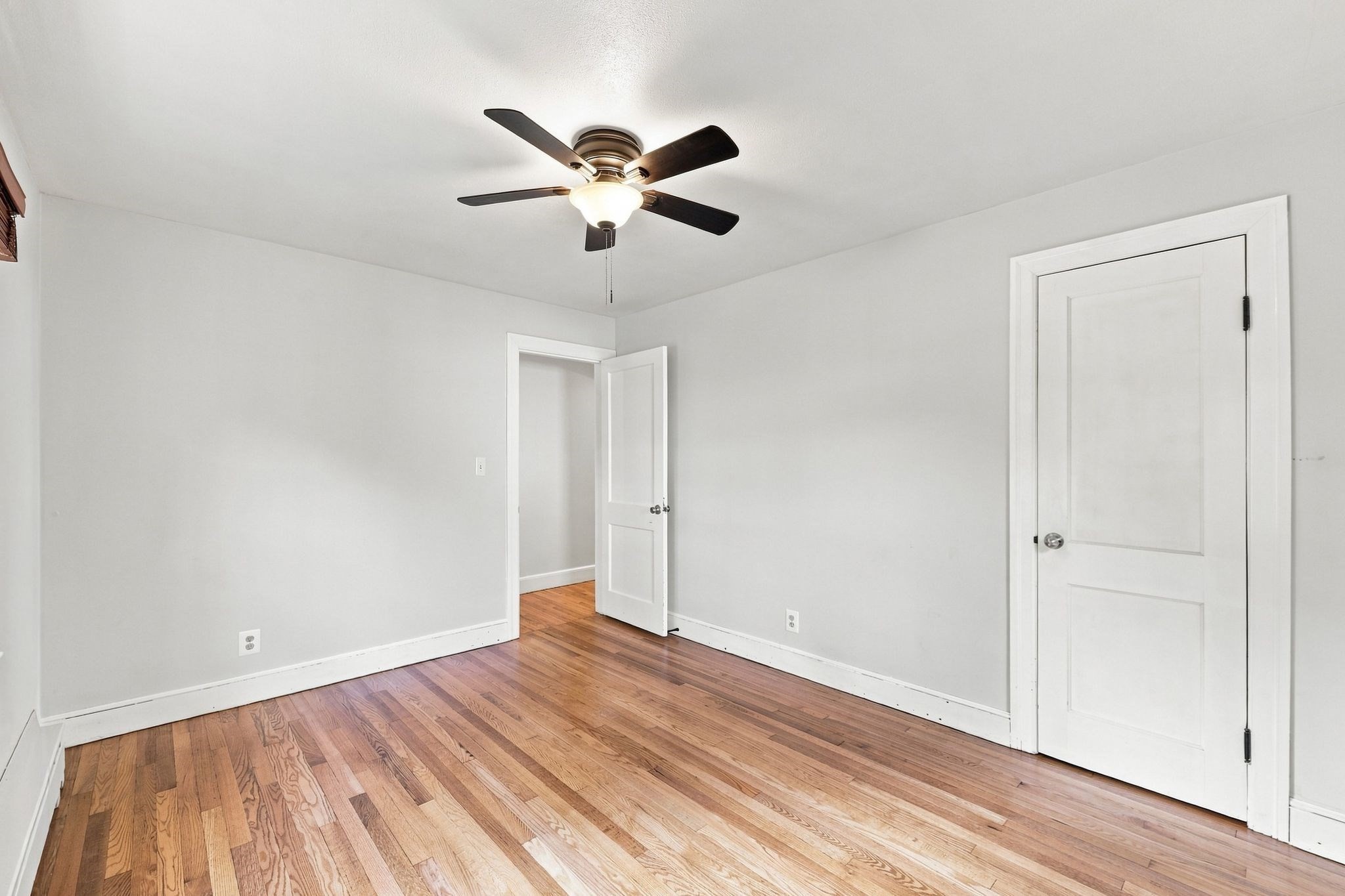 20 Sunset Ave Property Photo 19