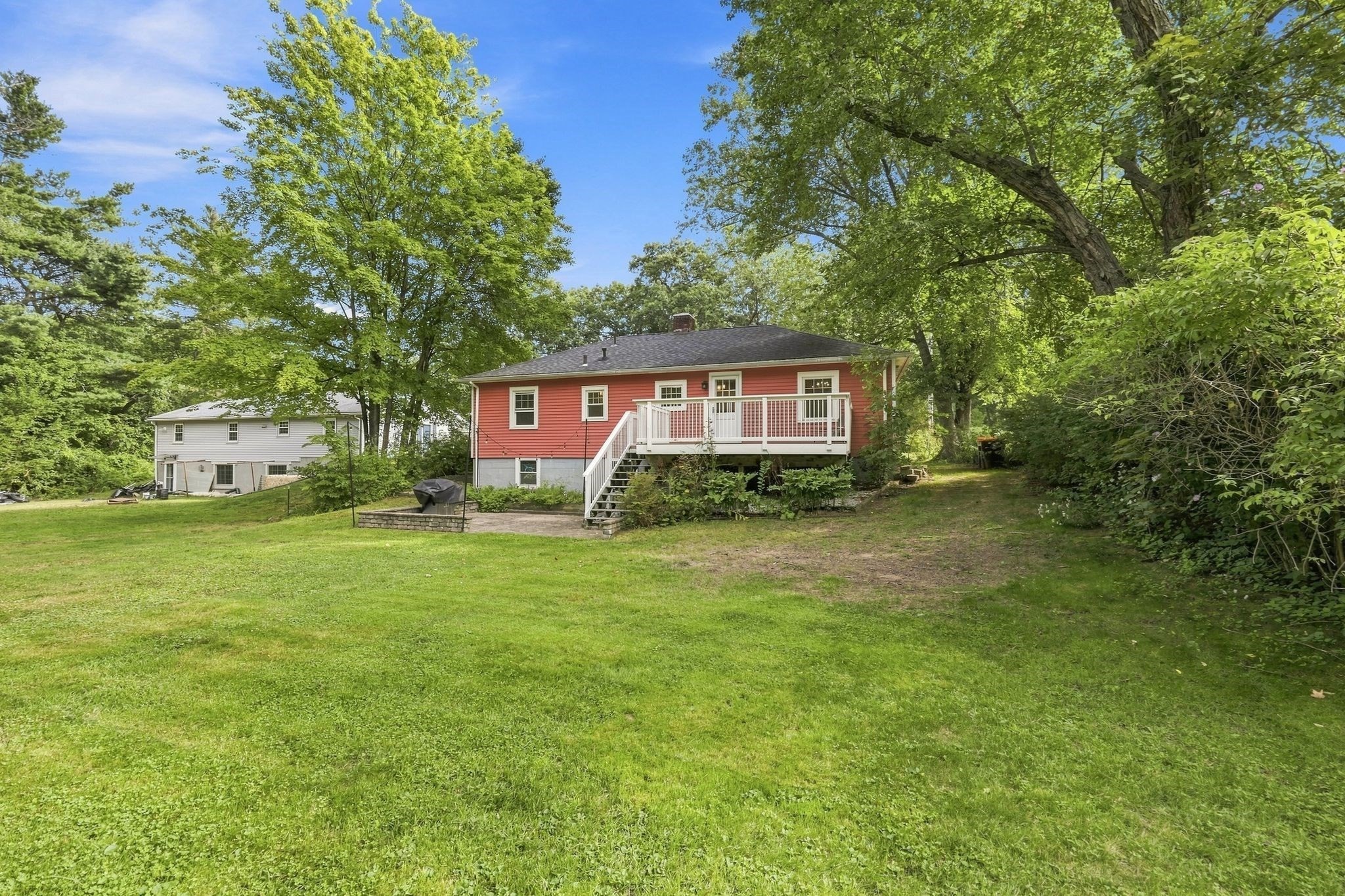 20 Sunset Ave Property Photo 38