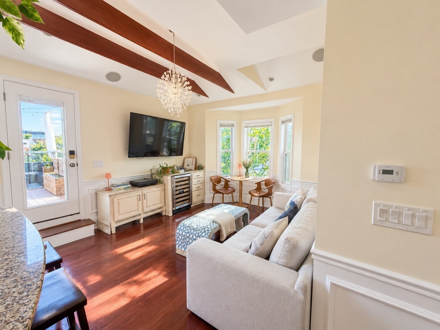 205 Harvard Street Property Photo 23