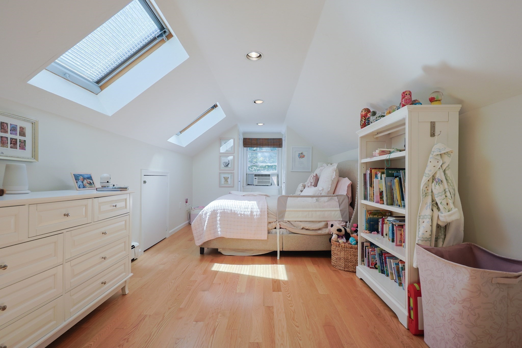 26 Pleasant St # B Property Photo 15