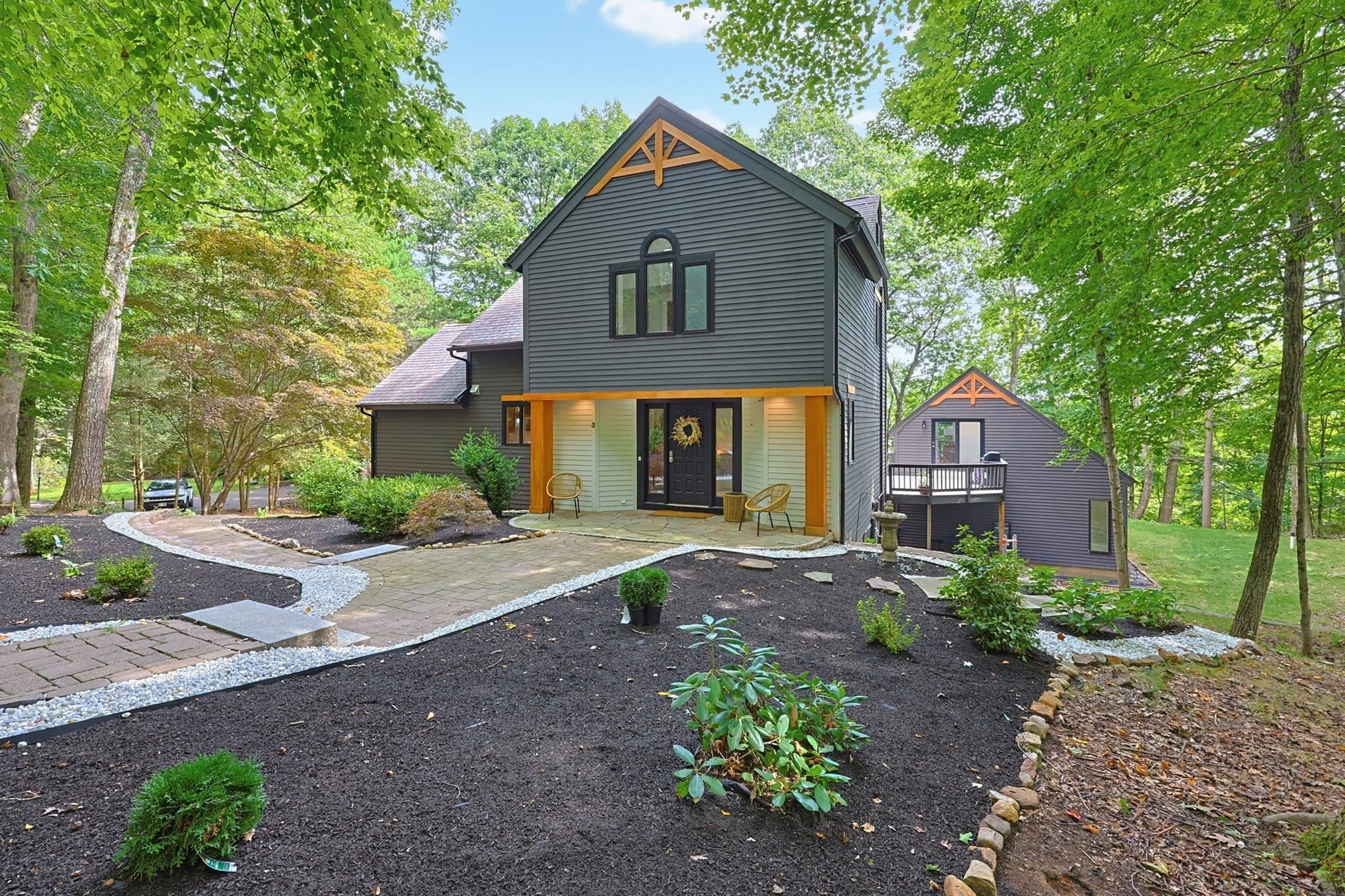 3 Goodrich Rd Property Photo 2