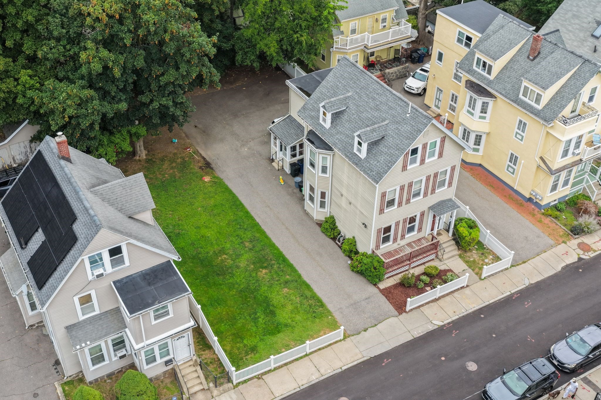 33 Cohasset Property Photo 1