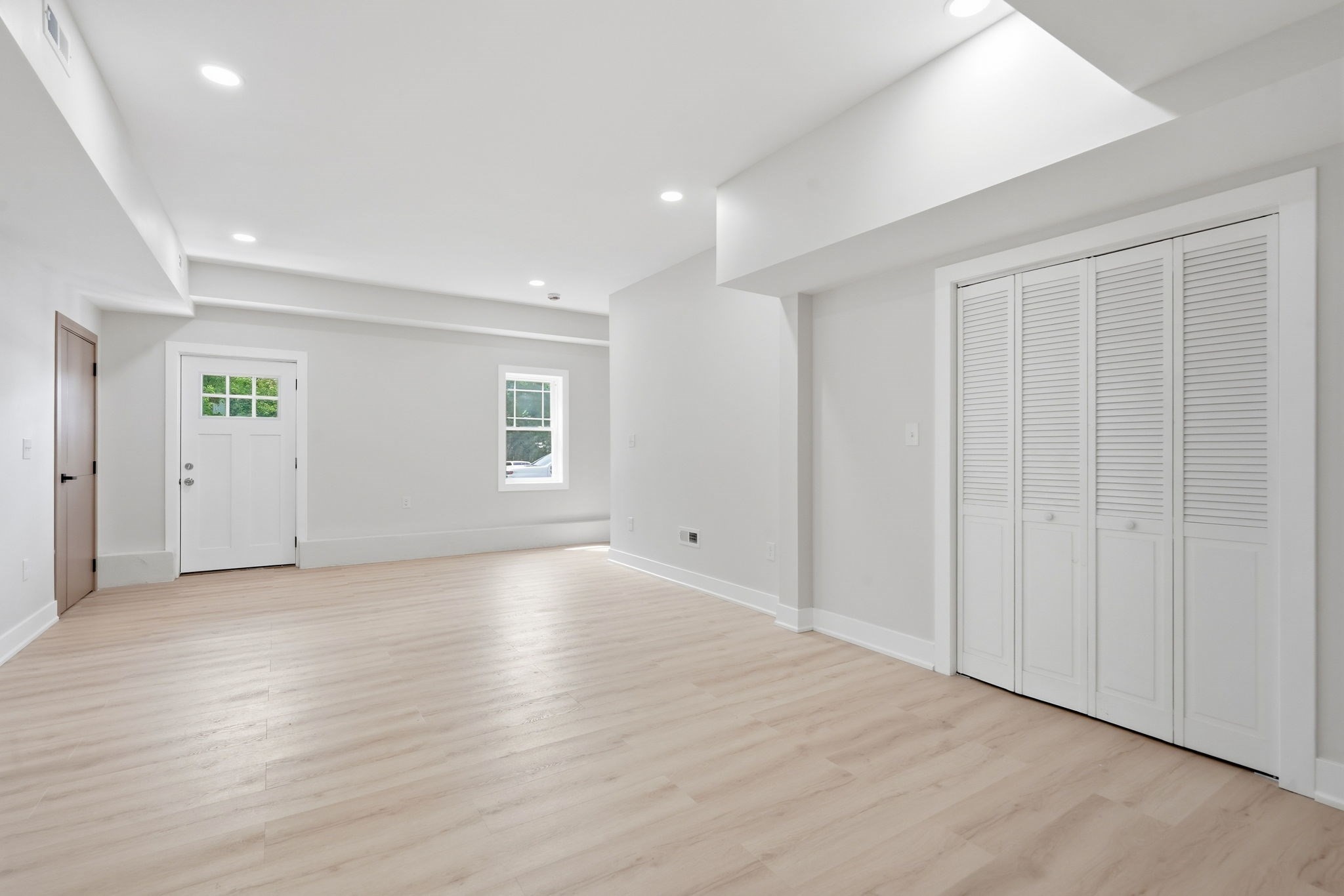3 Doris Dr # 3 Property Photo 13