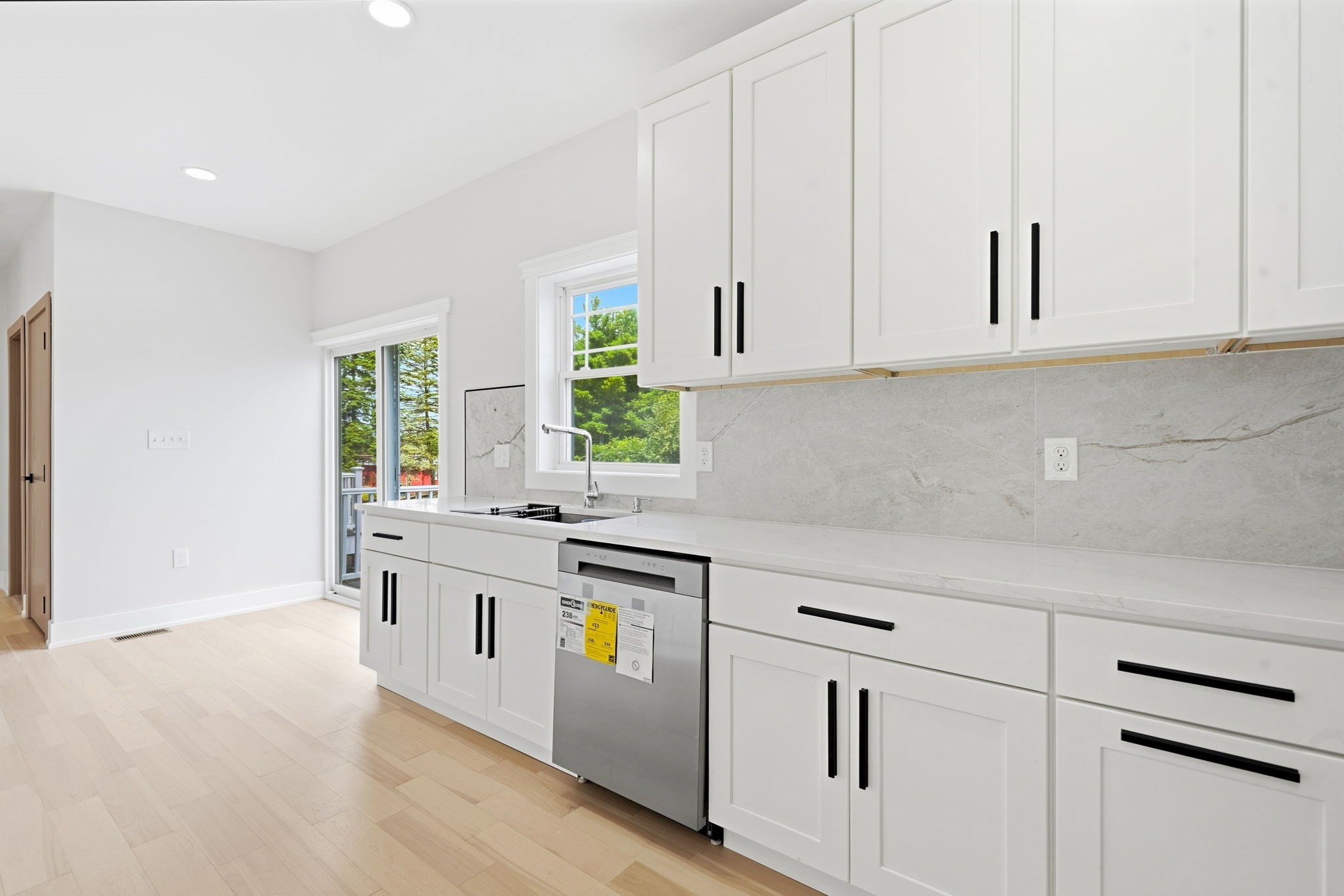 3 Doris Dr # 3 Property Photo 18