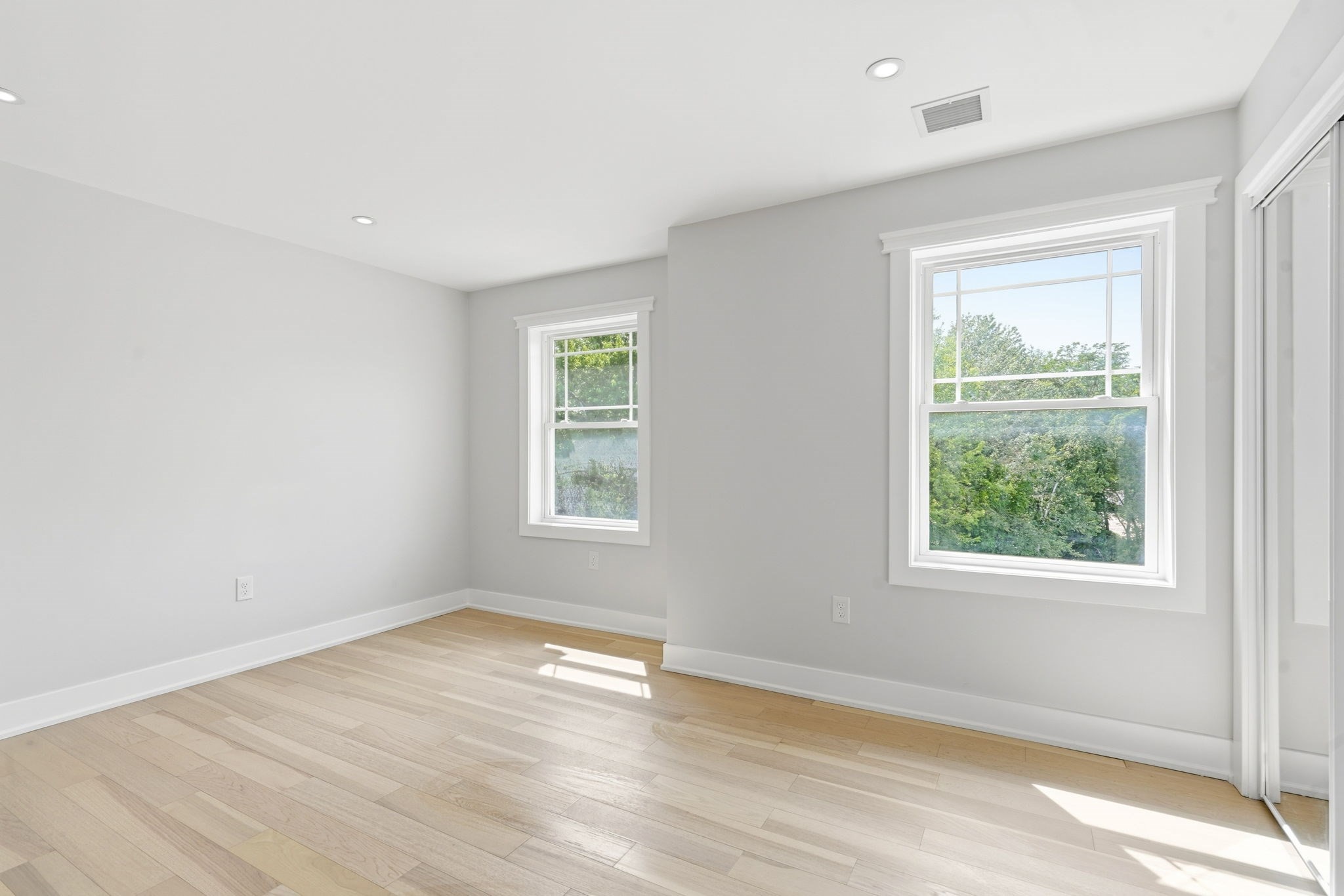 3 Doris Dr # 3 Property Photo 27