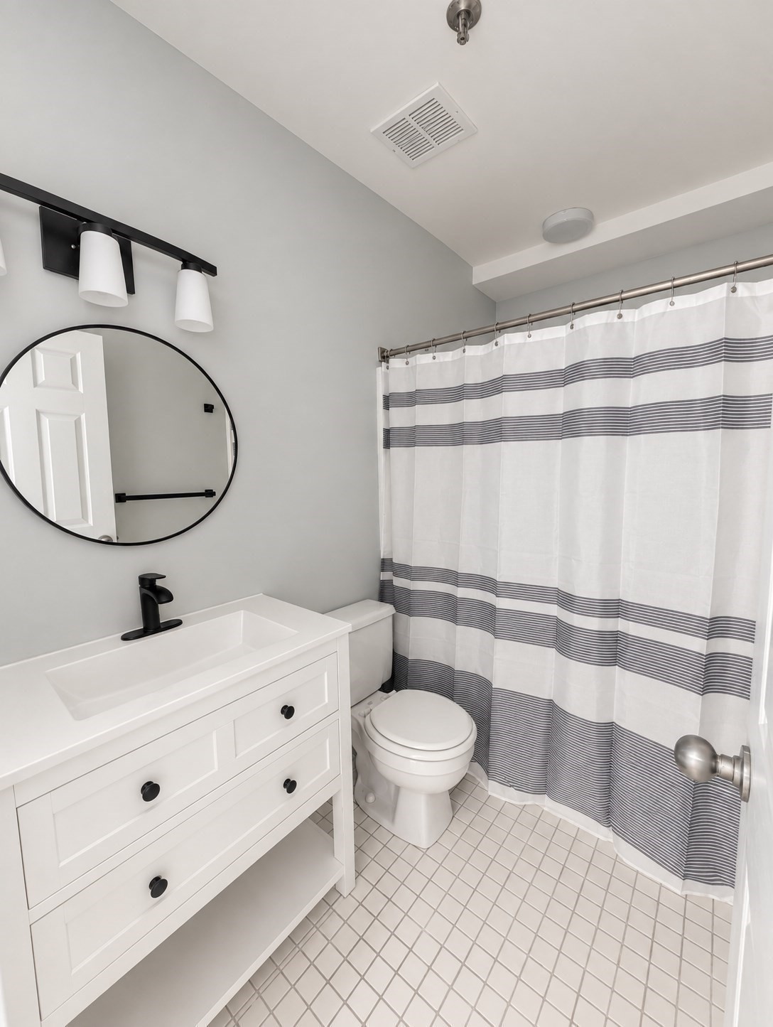 124 Tudor Street # C Property Photo 14