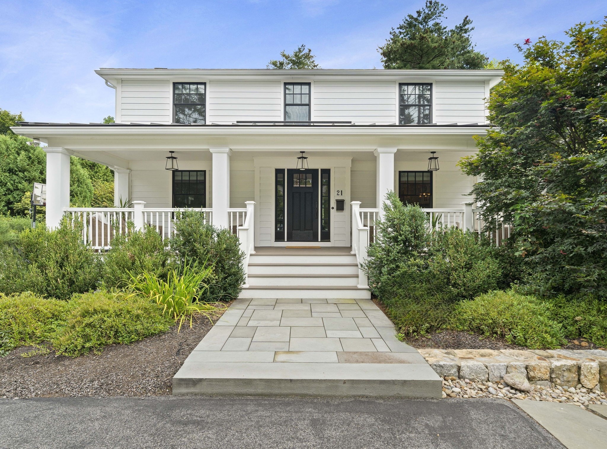 21 Elmwood Rd Property Photo 1