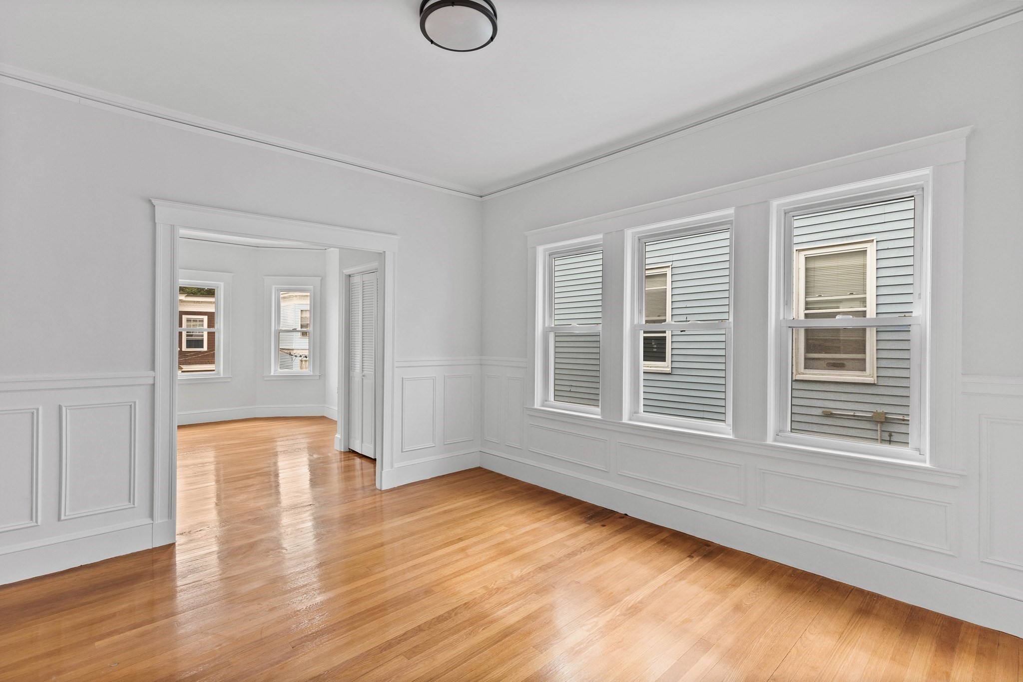 60 Lithgow Street # A Property Photo 10