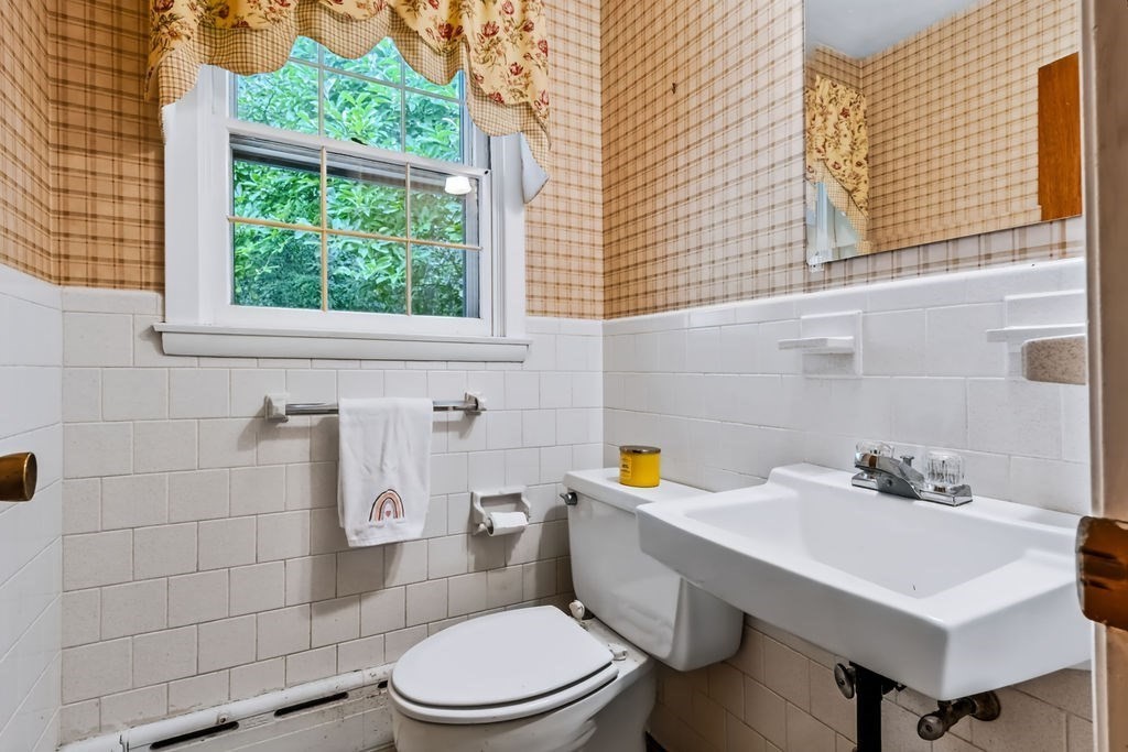 61 Page Road Property Photo 11