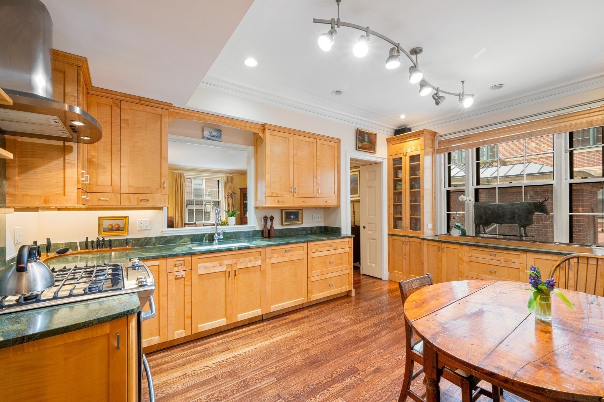 101 Chestnut Street Property Photo 10
