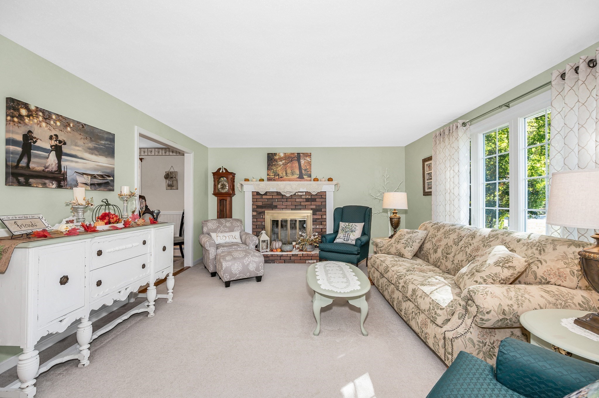 83 Black Oak Lane Property Photo 4