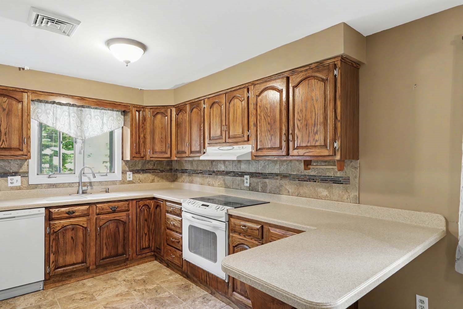 47 Restful Valley Rd Property Photo 12